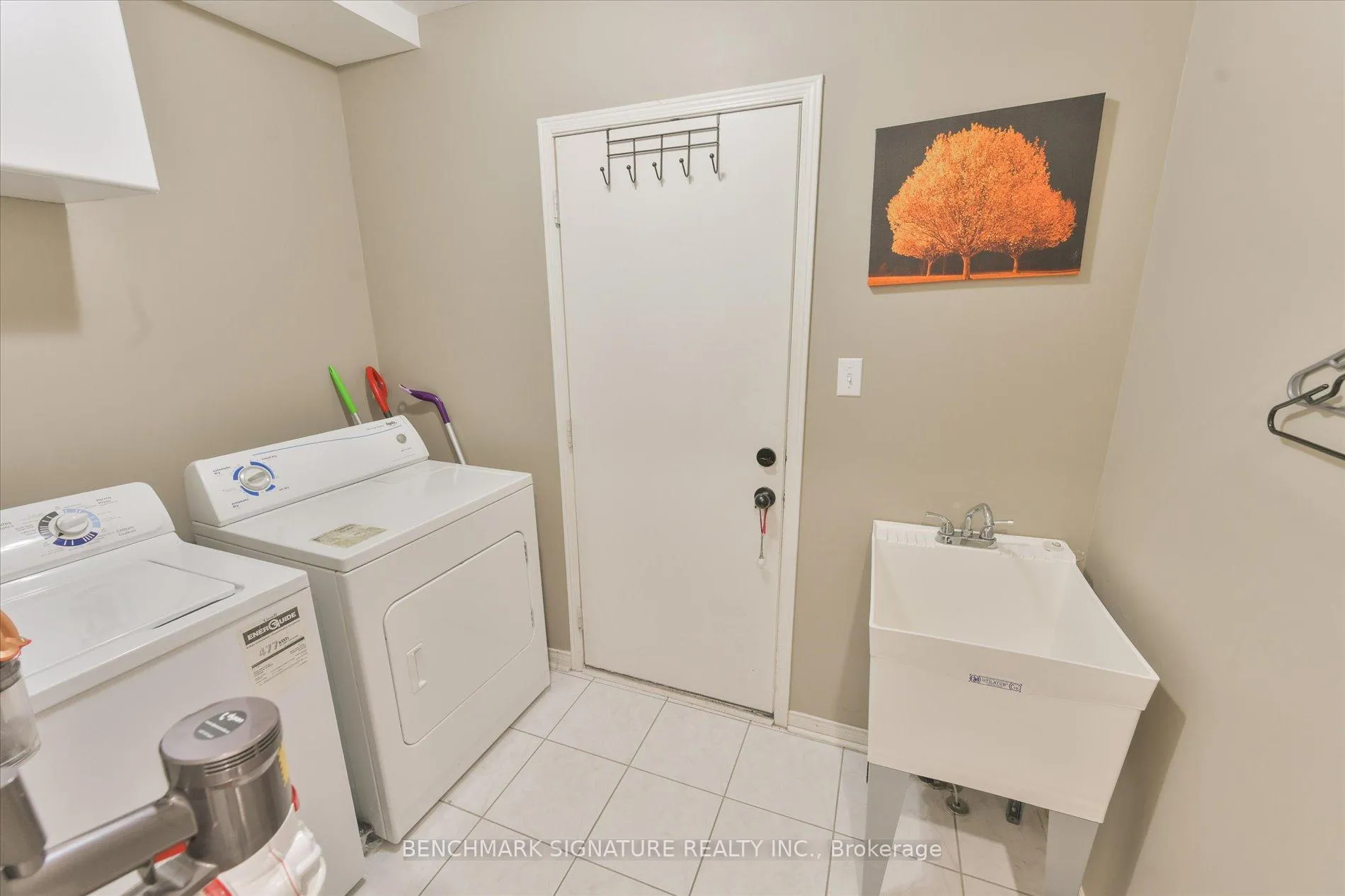 Photo 37 of 29 Strickland Drive, Ajax, Central West — HOMEH