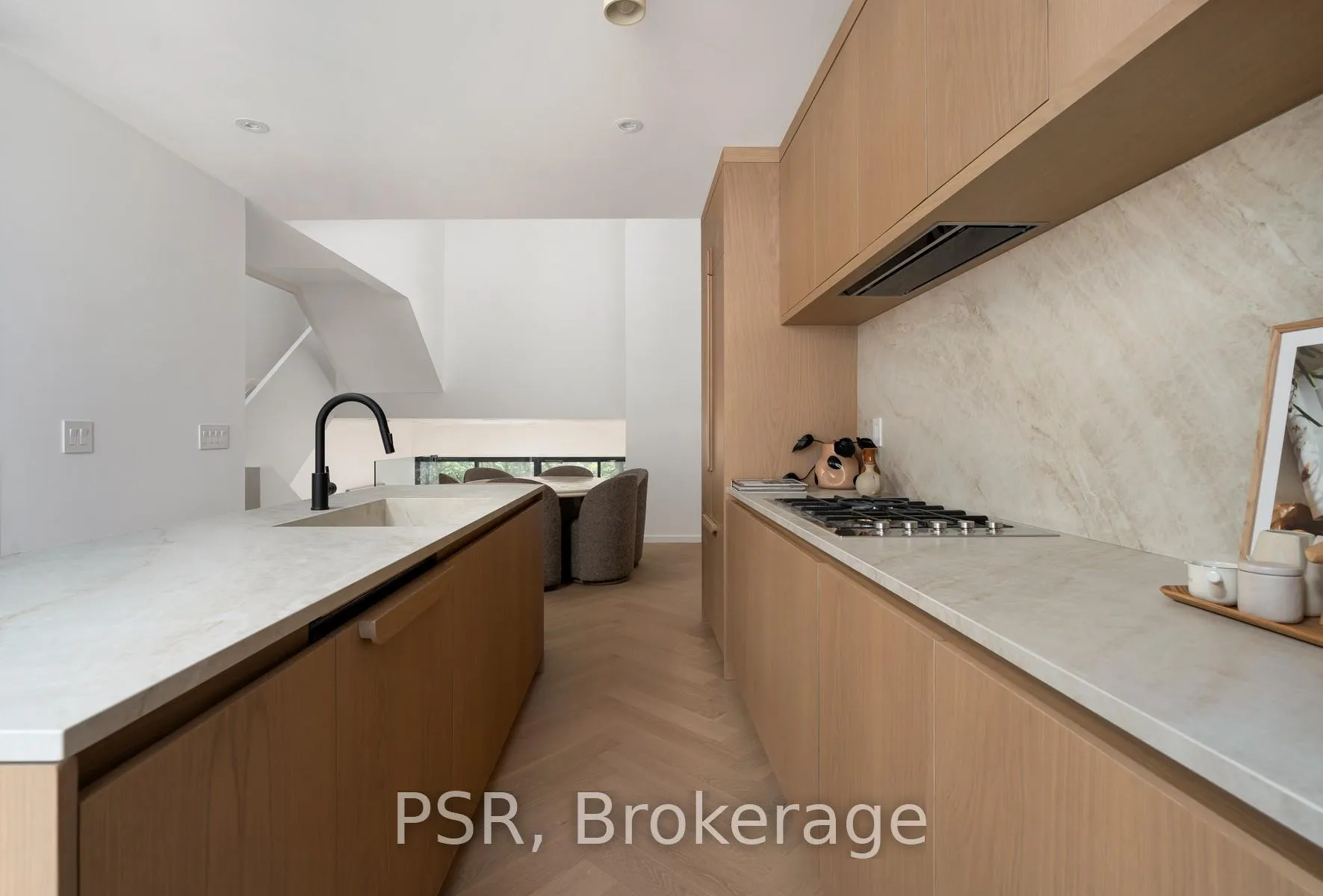 Photo 15 of 538 Duplex Avenue, Toronto, Yonge-Eglinton — HOMEH