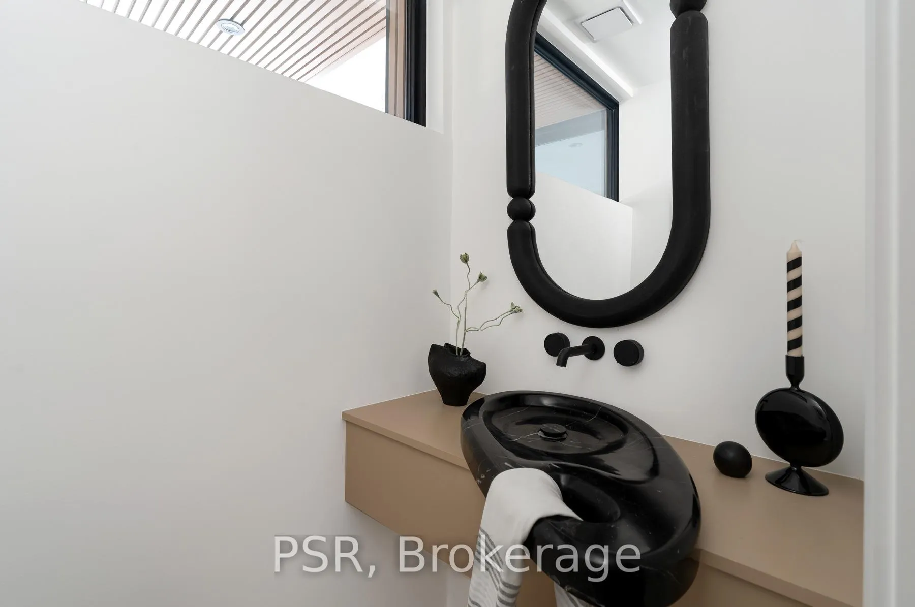 Photo 17 of 538 Duplex Avenue, Toronto, Yonge-Eglinton — HOMEH