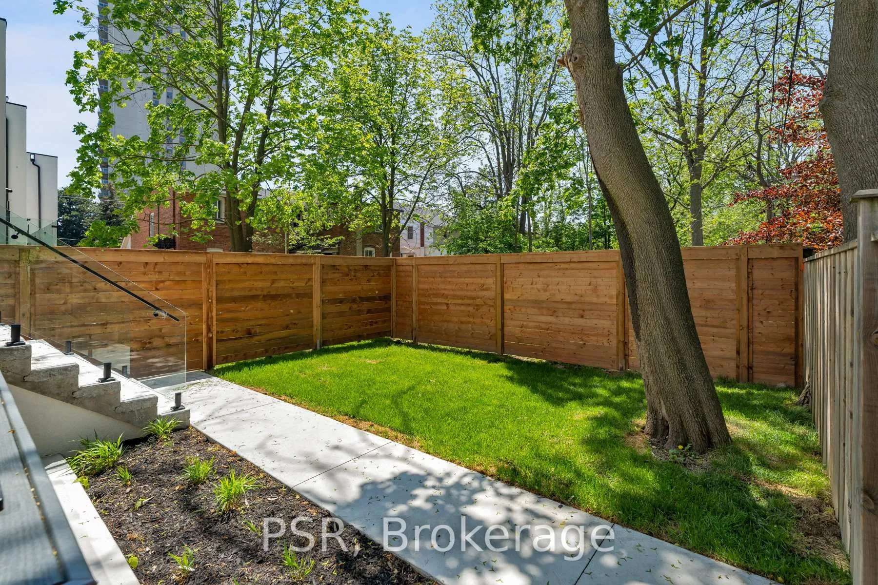 Photo 36 of 538 Duplex Avenue, Toronto, Yonge-Eglinton — HOMEH