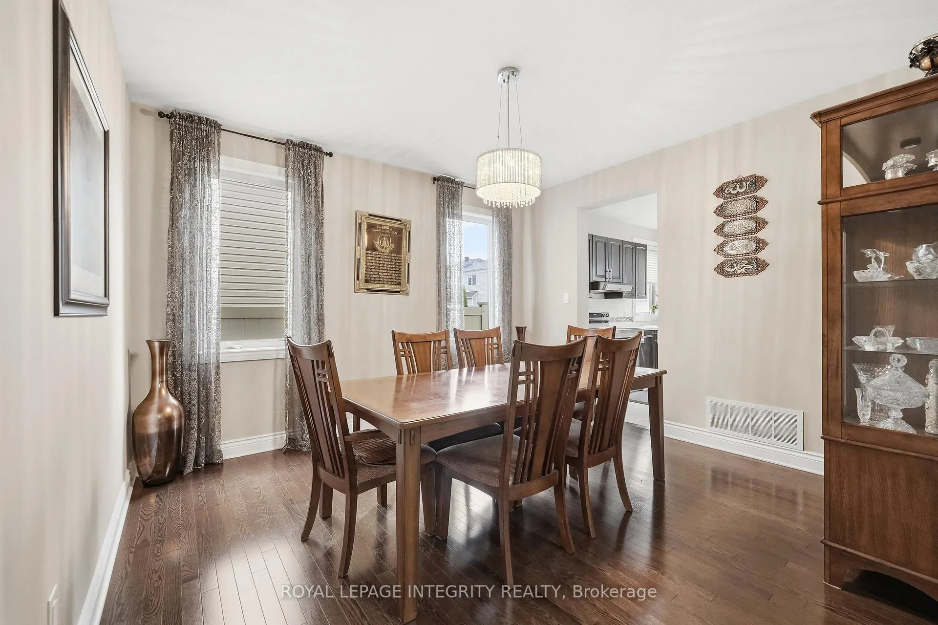 Photo 19 of 408 Nestleton Street, Ottawa, Avalon East — HOMEH
