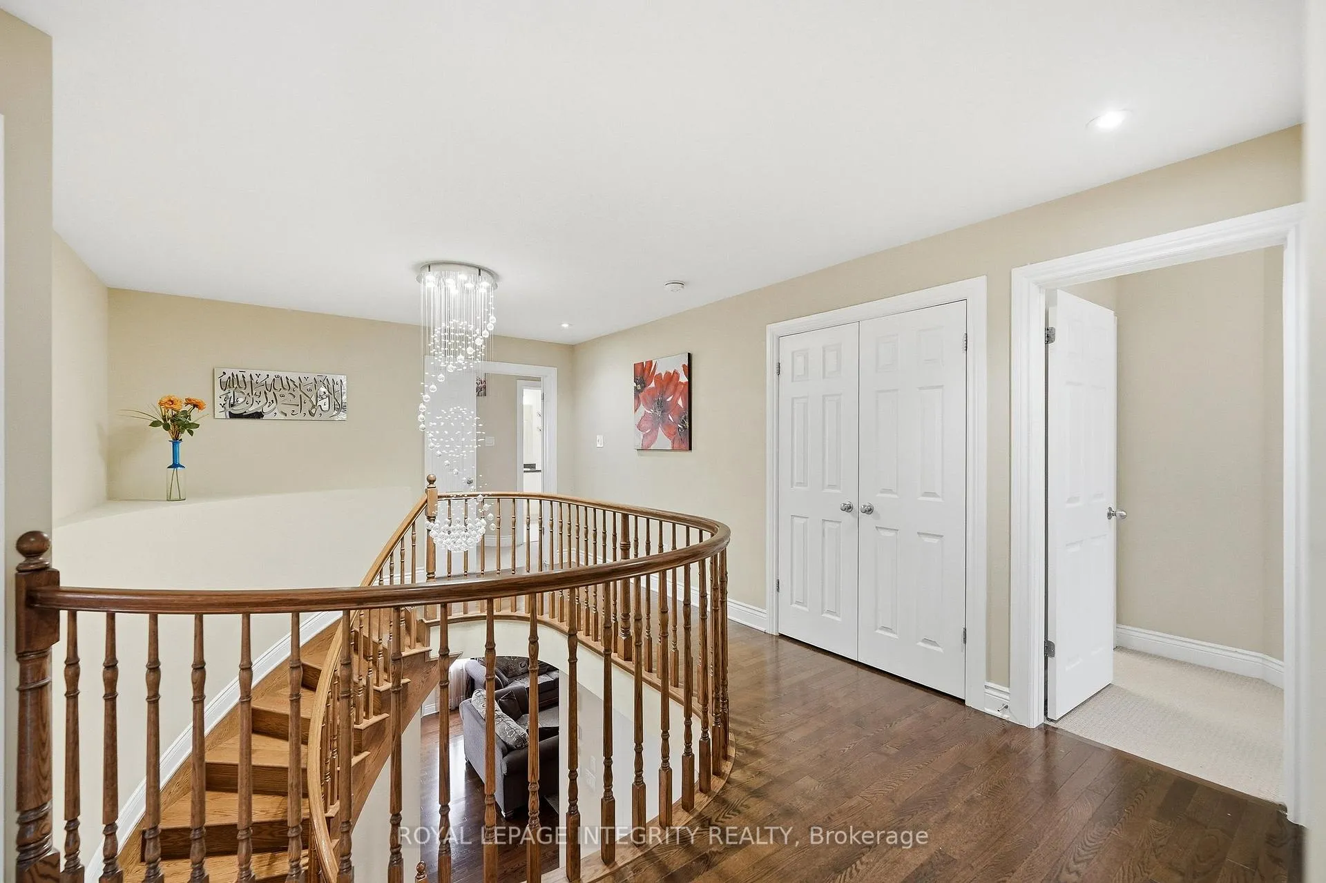 Photo 23 of 408 Nestleton Street, Ottawa, Avalon East — HOMEH