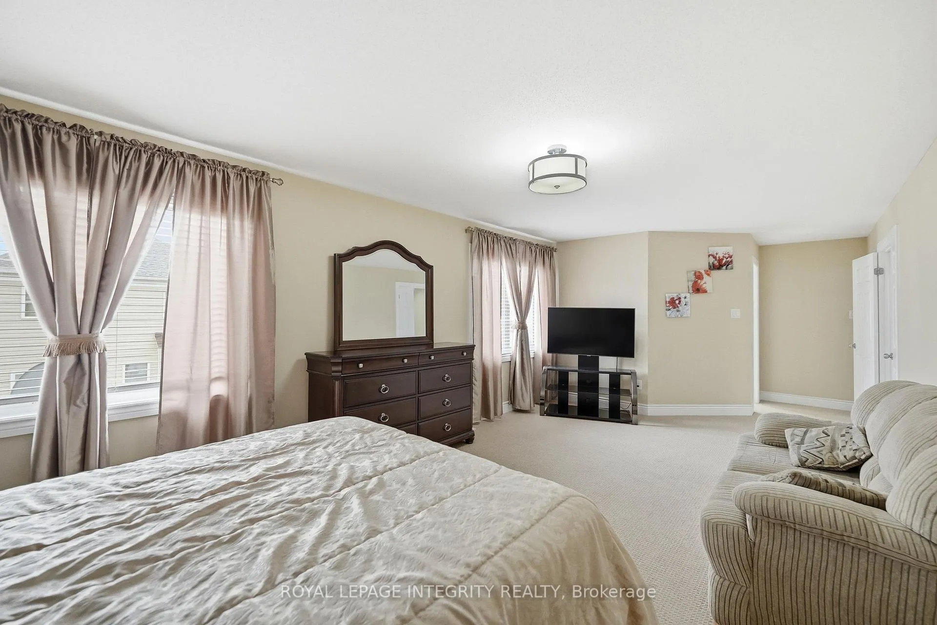 Photo 25 of 408 Nestleton Street, Ottawa, Avalon East — HOMEH