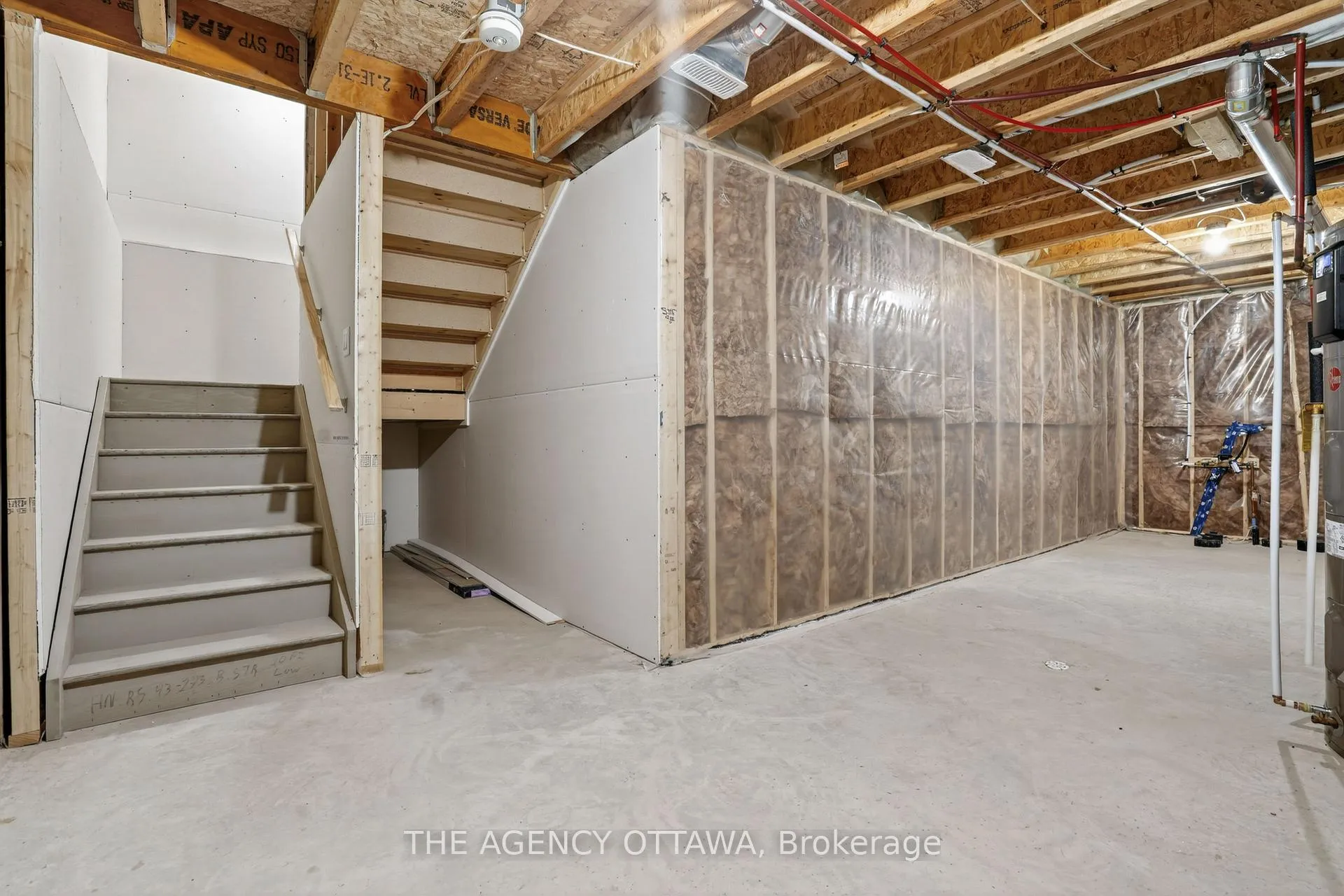 Photo 28 of 3061 Showcase Crescent, Ottawa, Riverside South/Gloucester Glen — HOMEH