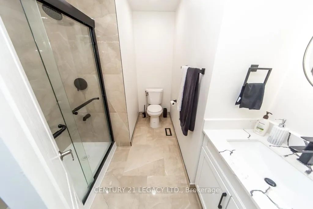 Photo 74 of 44 Tincomb Crescent, Whitby, Pringle Creek — HOMEH