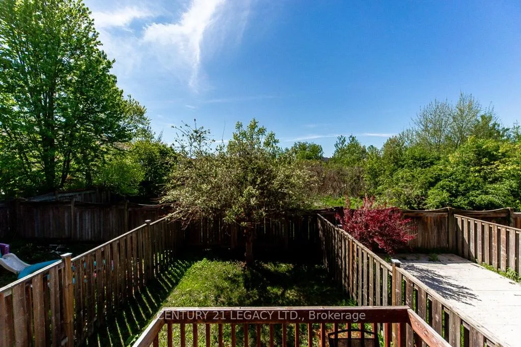 Photo 77 of 44 Tincomb Crescent, Whitby, Pringle Creek — HOMEH