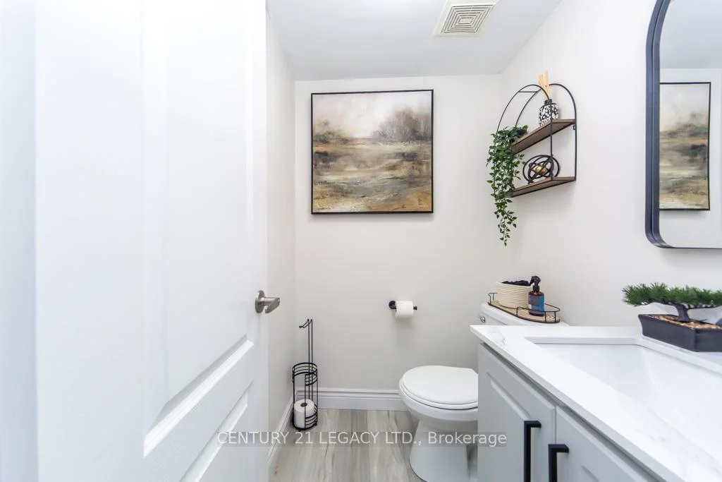 Photo 18 of 44 Tincomb Crescent, Whitby, Pringle Creek — HOMEH