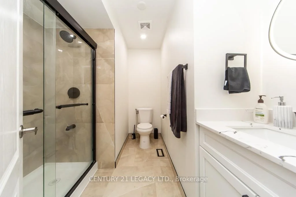 Photo 33 of 44 Tincomb Crescent, Whitby, Pringle Creek — HOMEH