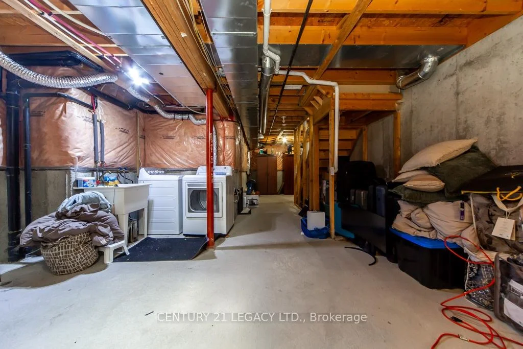 Photo 36 of 44 Tincomb Crescent, Whitby, Pringle Creek — HOMEH