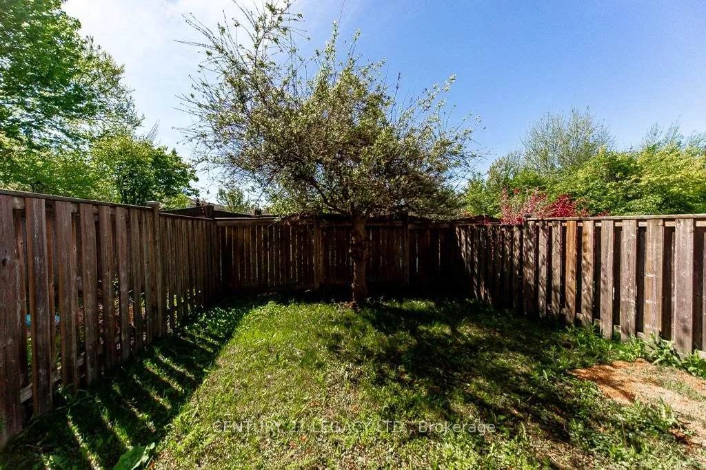 Photo 39 of 44 Tincomb Crescent, Whitby, Pringle Creek — HOMEH