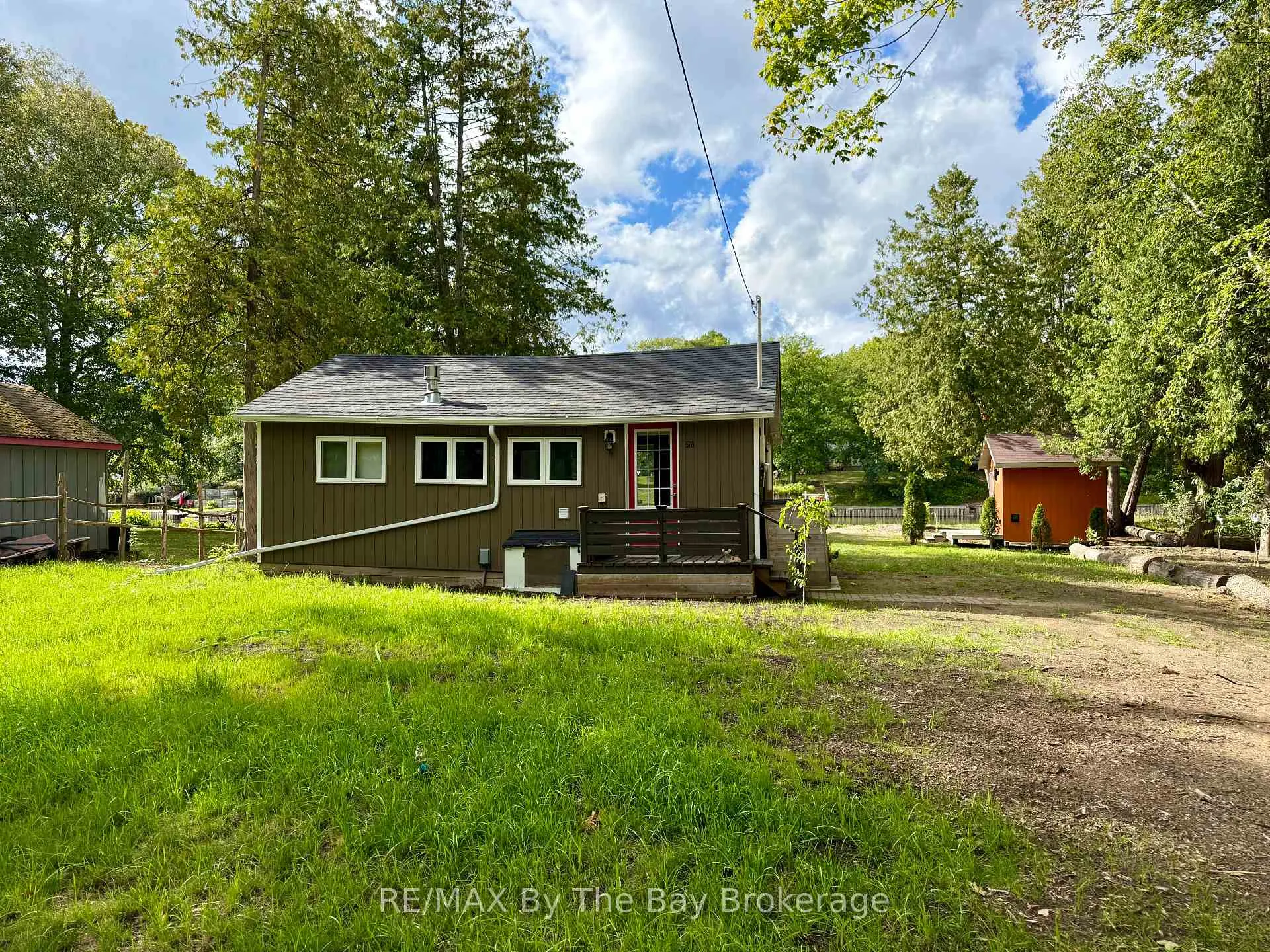 Photo 1 of 578 Oxbow Park Drive, Wasaga Beach — HOMEH