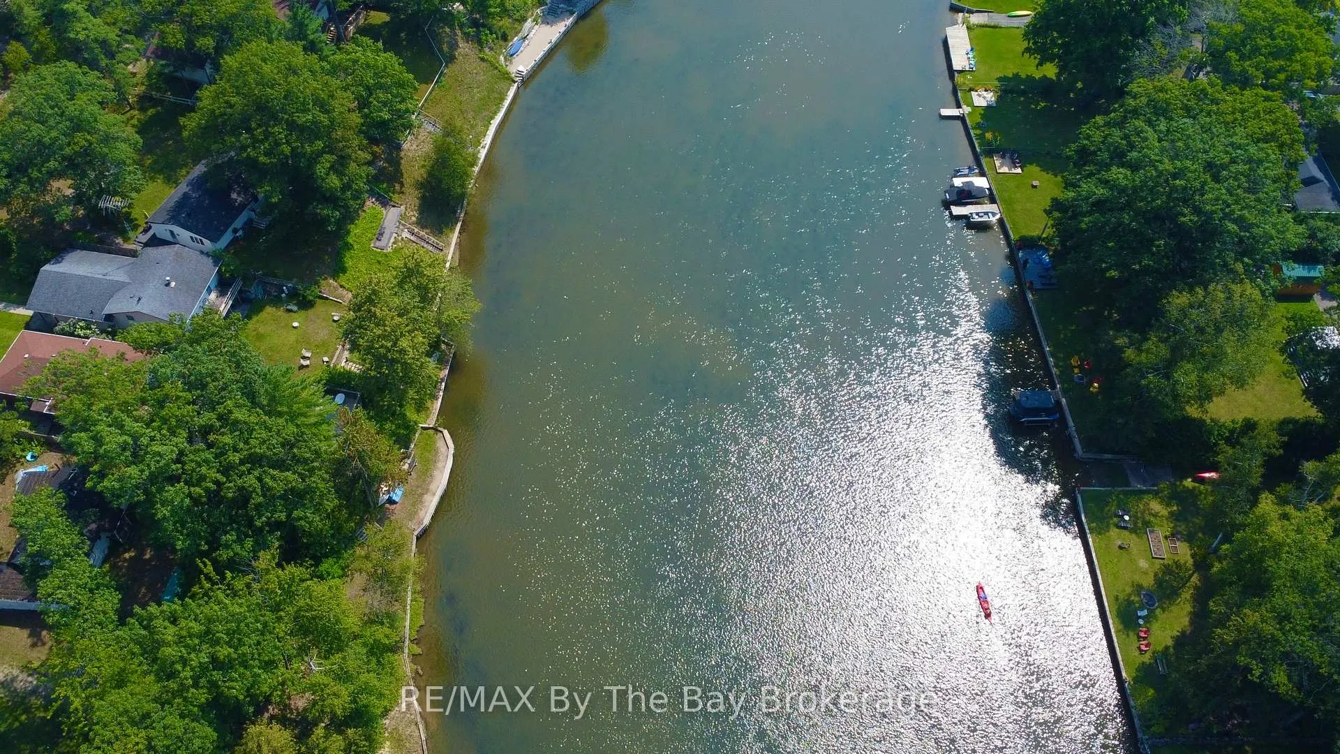 Photo 4 of 578 Oxbow Park Drive, Wasaga Beach — HOMEH