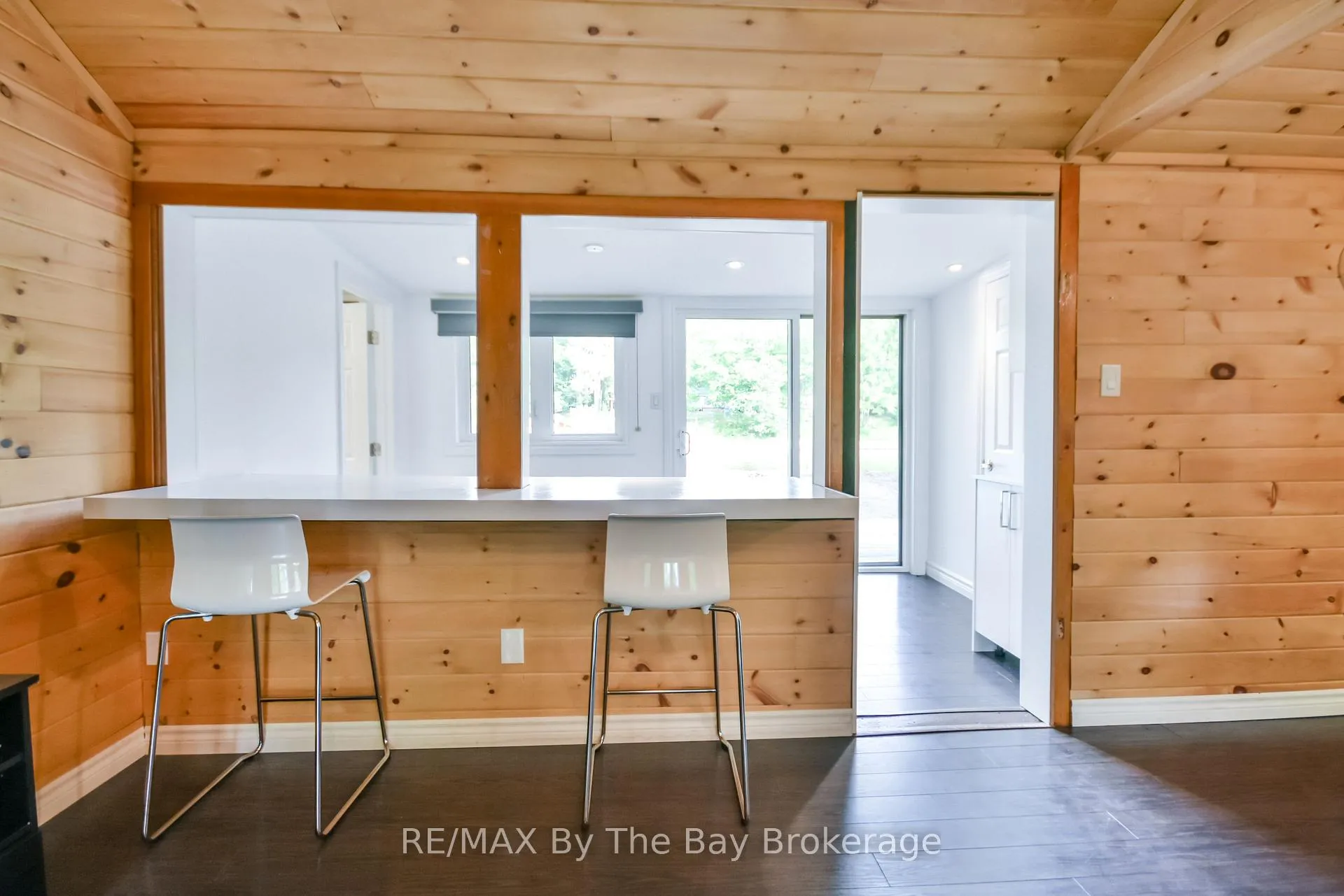 Photo 20 of 578 Oxbow Park Drive, Wasaga Beach — HOMEH