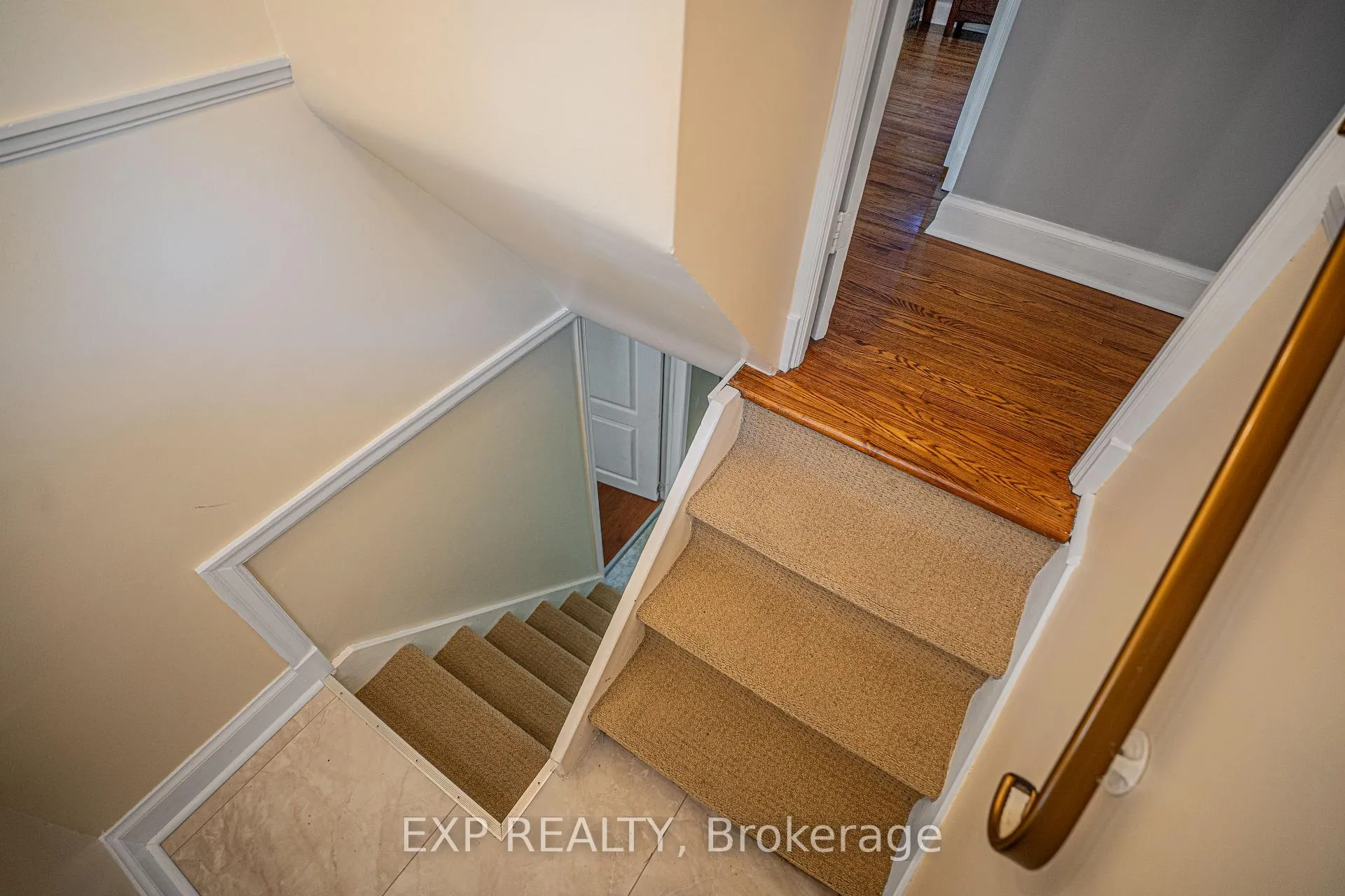 Photo 24 of 56 Gladstone Avenue, Oshawa, McLaughlin — HOMEH
