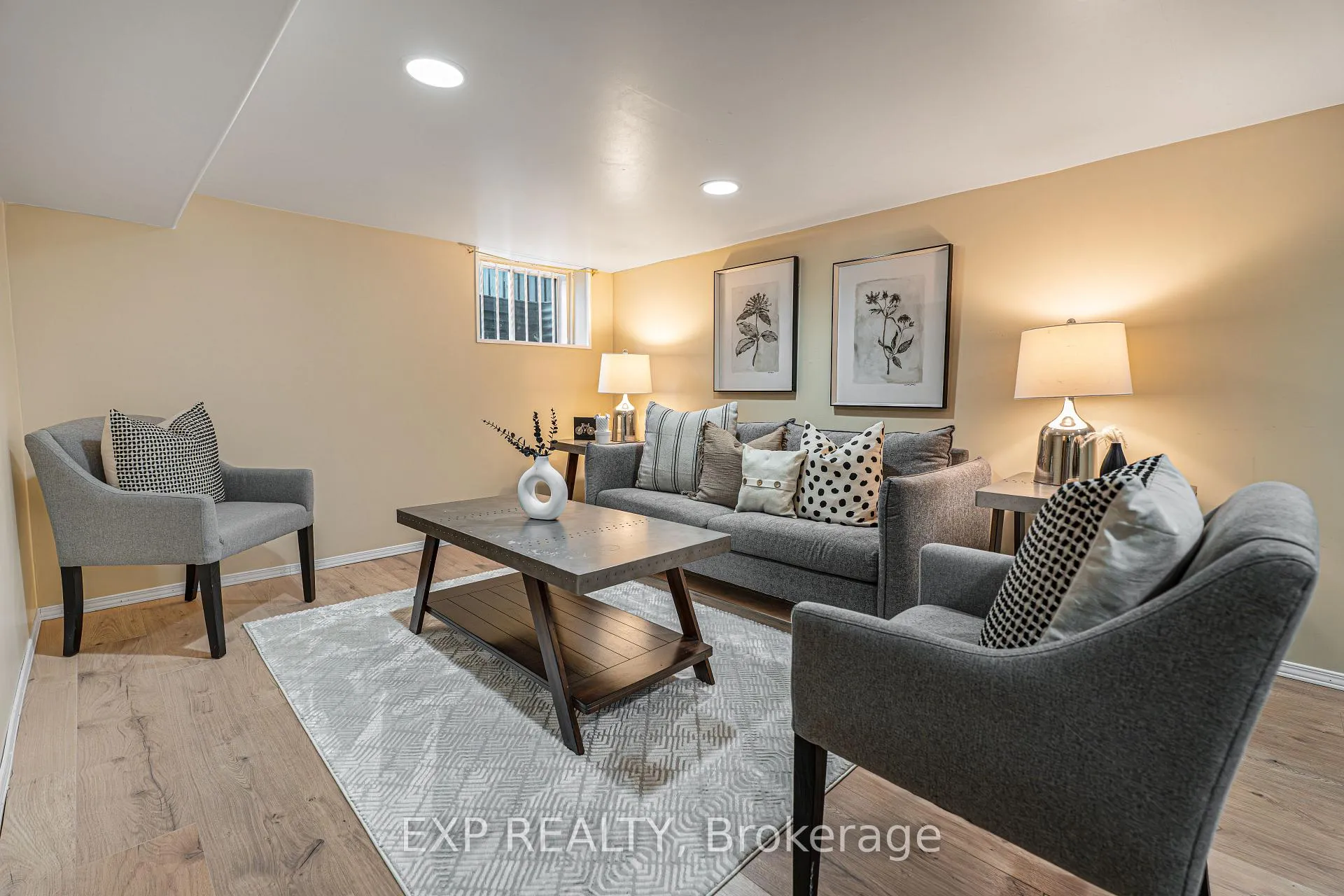 Photo 26 of 56 Gladstone Avenue, Oshawa, McLaughlin — HOMEH