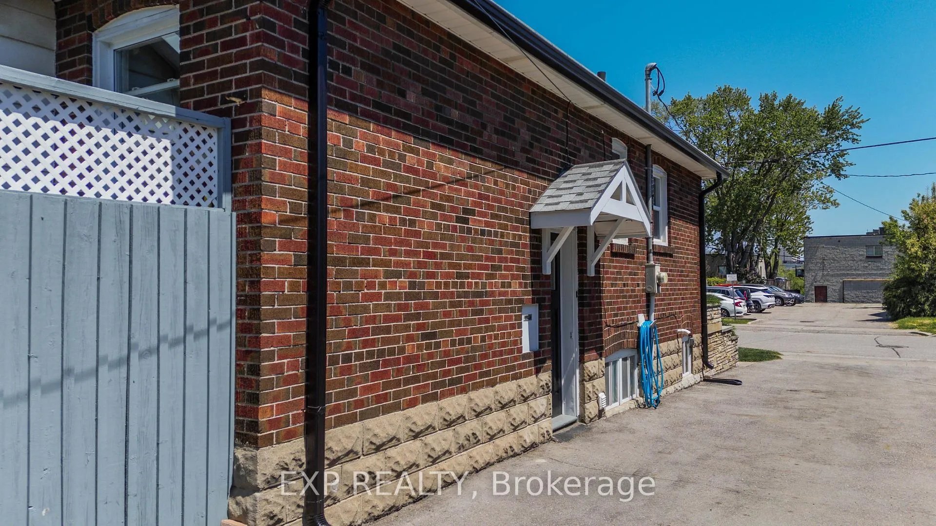 Photo 38 of 56 Gladstone Avenue, Oshawa, McLaughlin — HOMEH