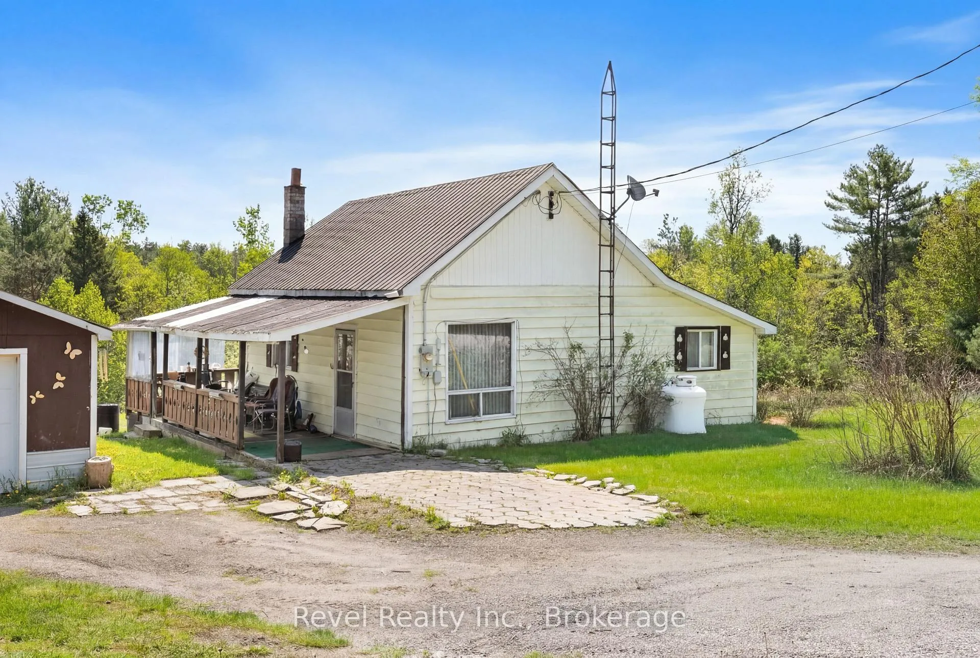 Photo 1 of 4900 Monck Road, Kawartha Lakes, Kinmount — HOMEH