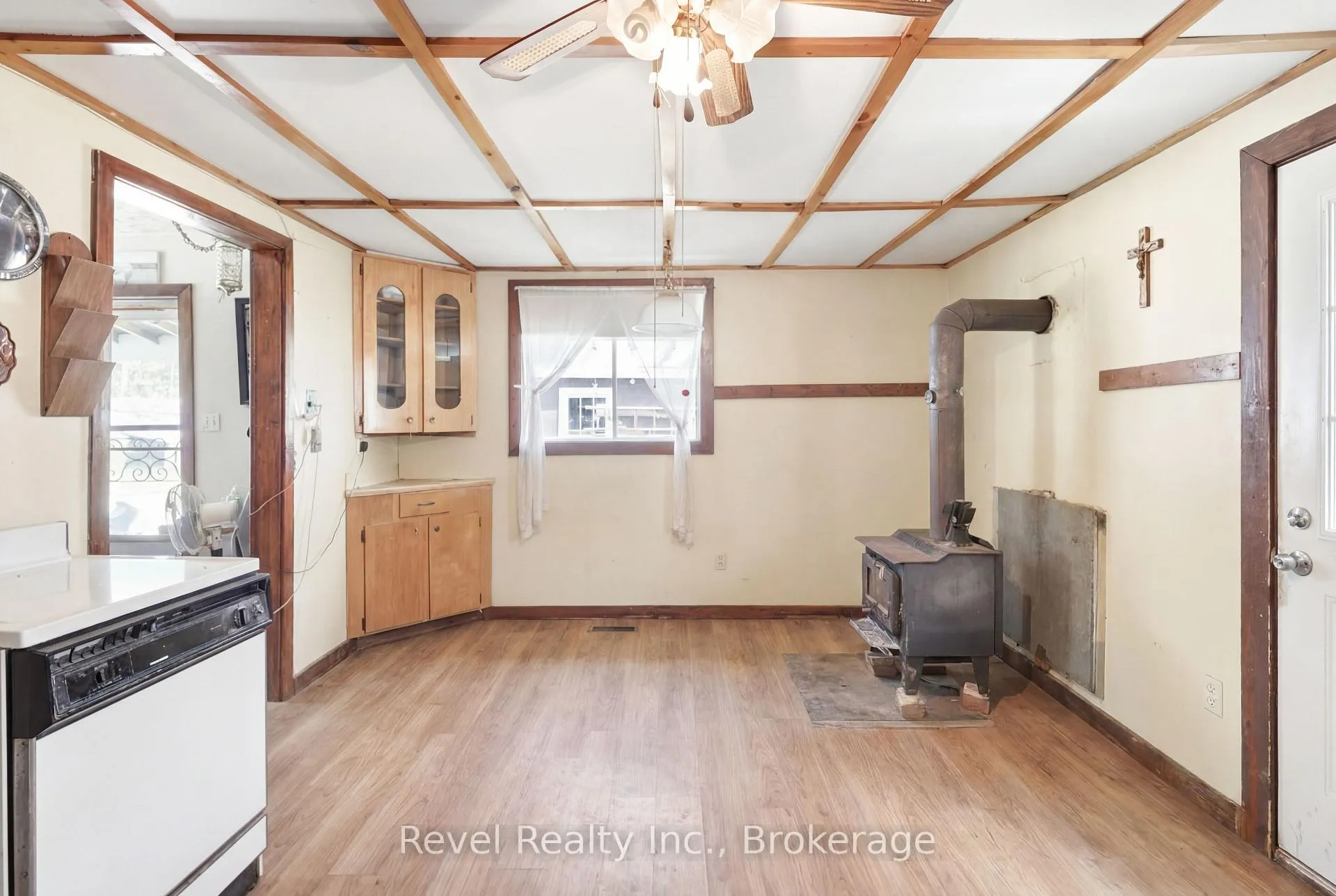 Photo 16 of 4900 Monck Road, Kawartha Lakes, Kinmount — HOMEH