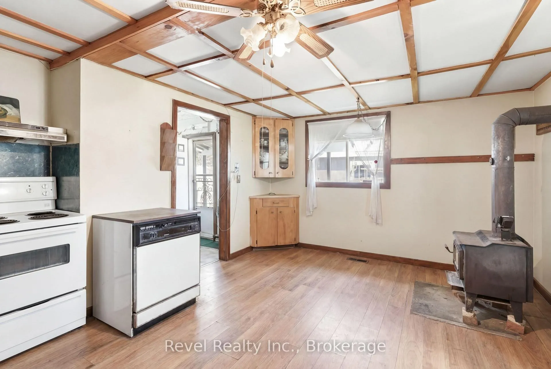 Photo 17 of 4900 Monck Road, Kawartha Lakes, Kinmount — HOMEH