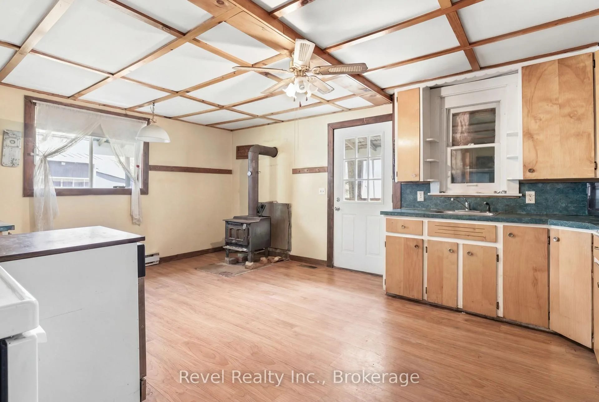 Photo 18 of 4900 Monck Road, Kawartha Lakes, Kinmount — HOMEH