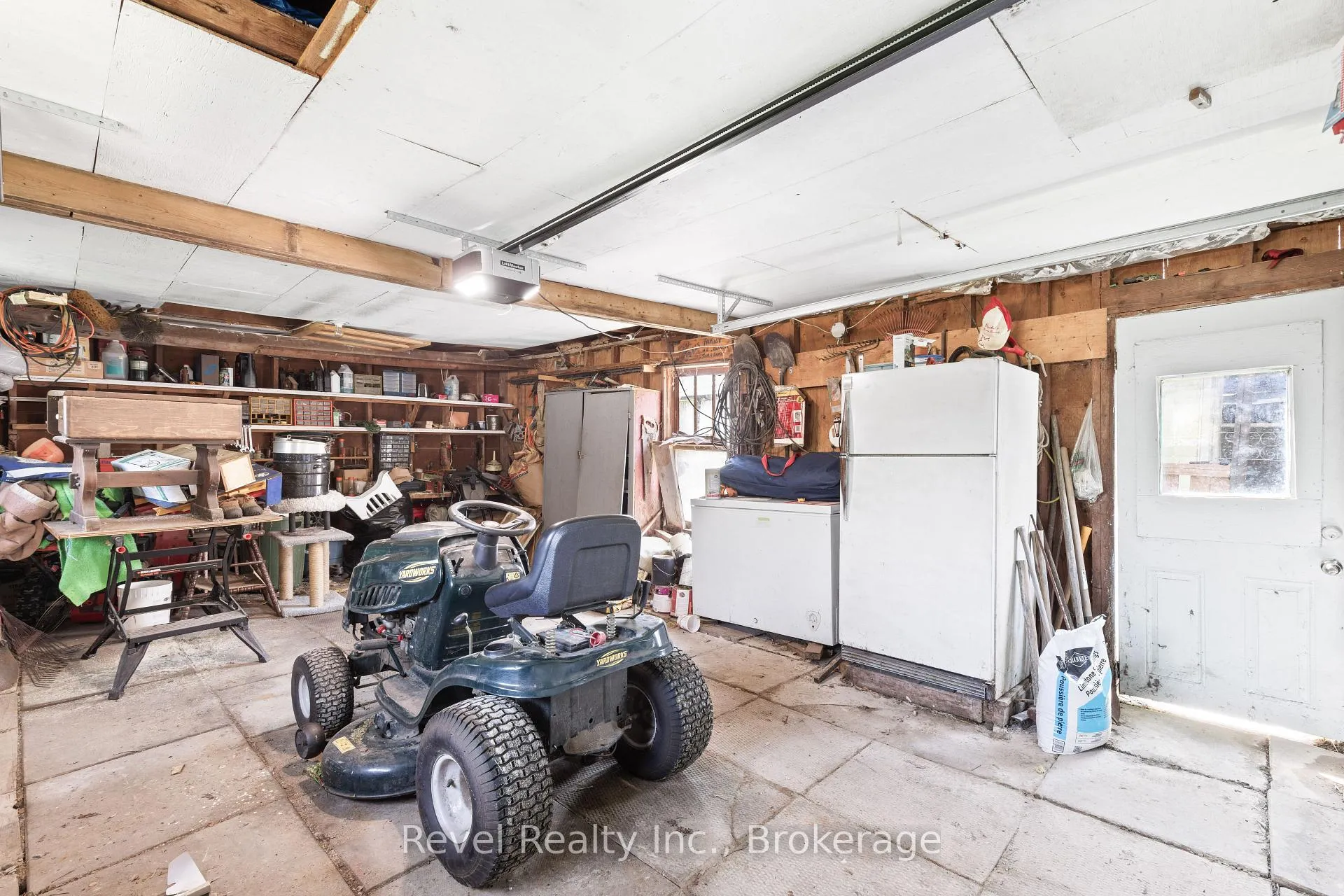 Photo 51 of 4900 Monck Road, Kawartha Lakes, Kinmount — HOMEH