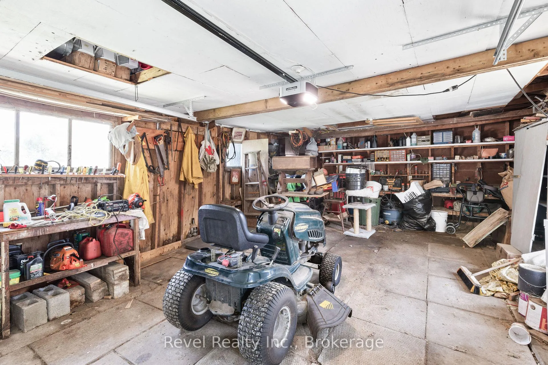 Photo 49 of 4900 Monck Road, Kawartha Lakes, Kinmount — HOMEH