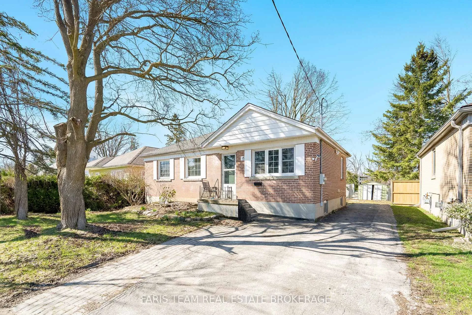 Photo 1 of 18 Newton Street, Barrie, Wellington — HOMEH