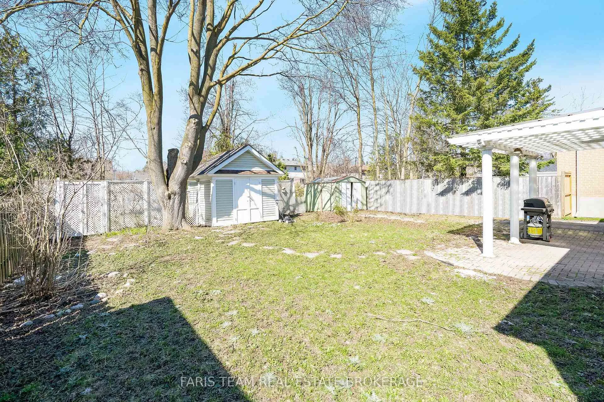 Photo 37 of 18 Newton Street, Barrie, Wellington — HOMEH