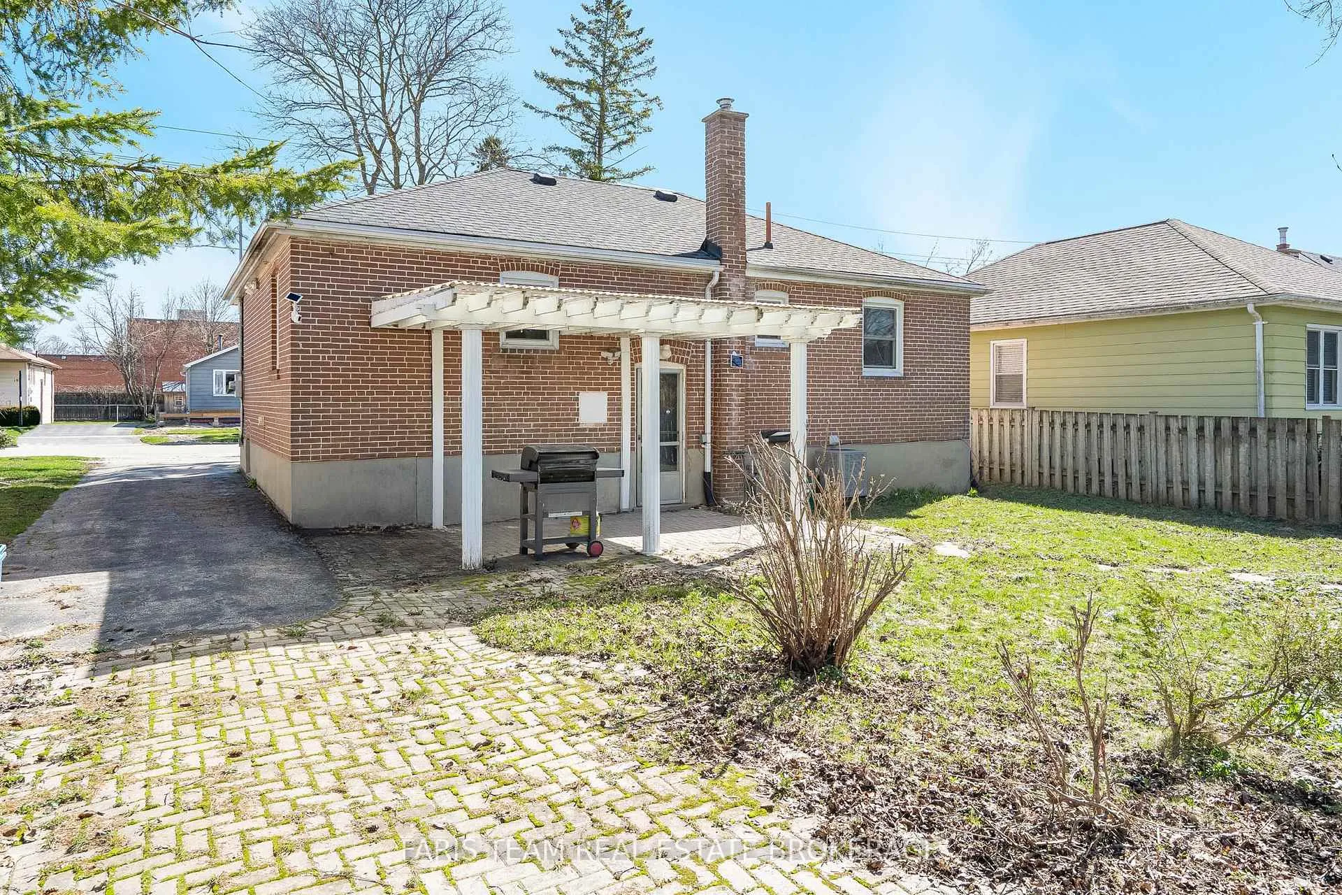 Photo 38 of 18 Newton Street, Barrie, Wellington — HOMEH