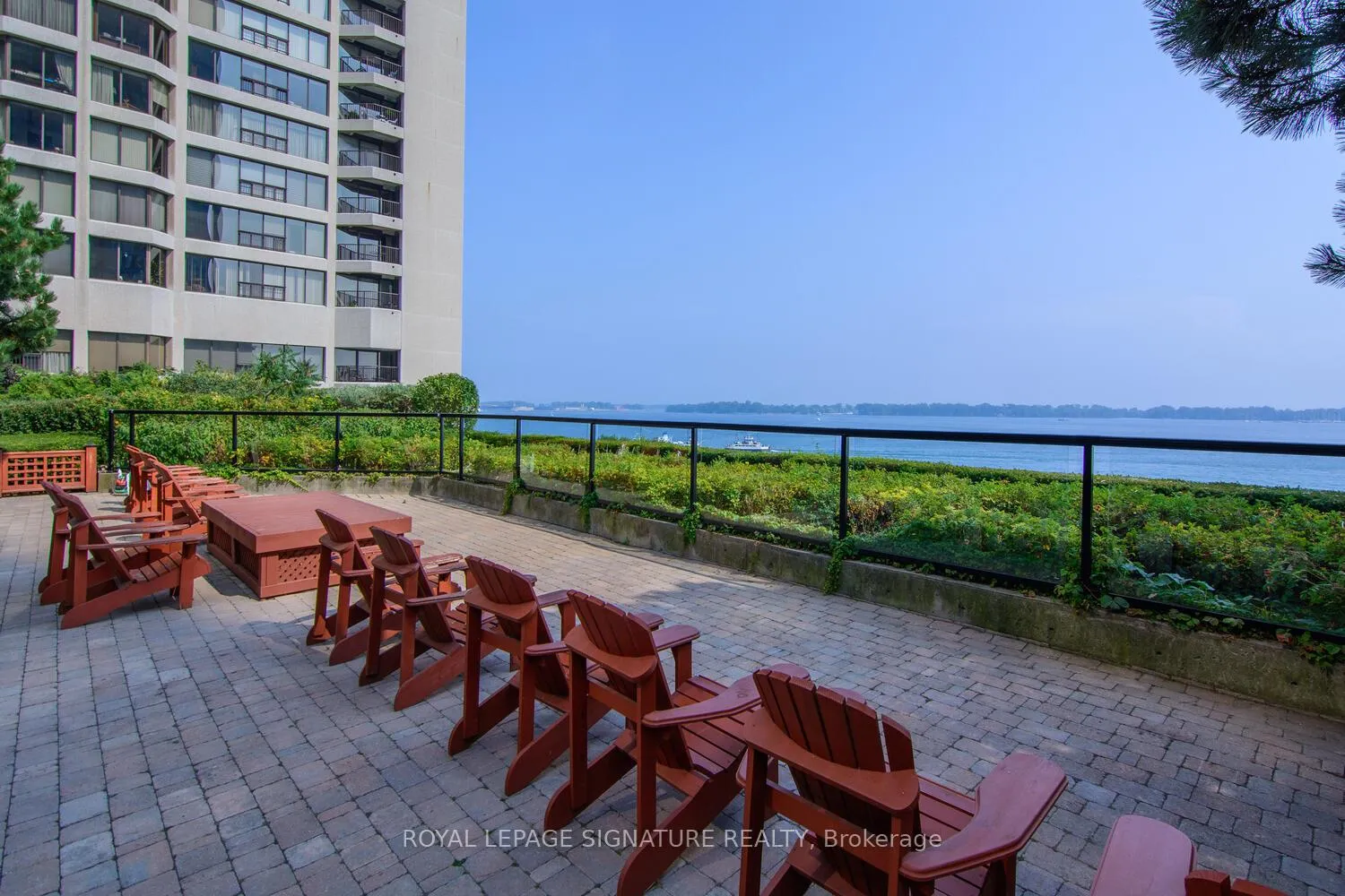 Photo 23 of Unit 2109, 65 Harbour Square, Toronto, Waterfront Communities — HOMEH