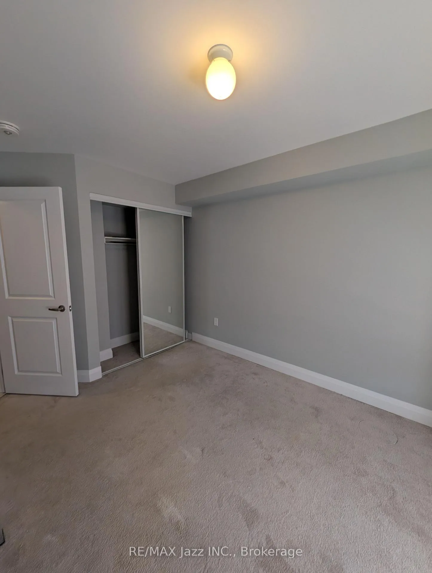 Photo 10 of 20 Clarington Boulevard, Clarington, Bowmanville — HOMEH
