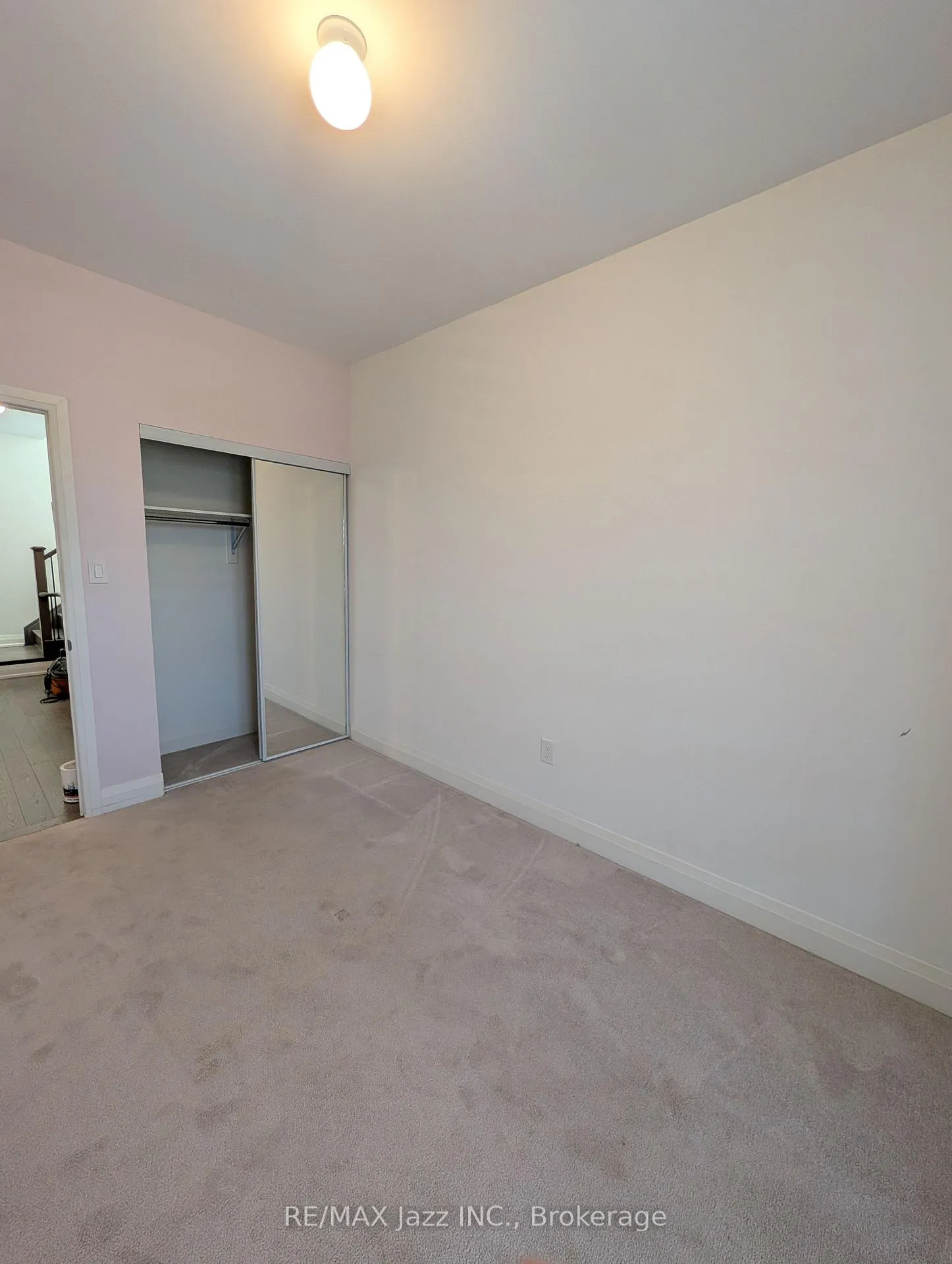 Photo 16 of 20 Clarington Boulevard, Clarington, Bowmanville — HOMEH