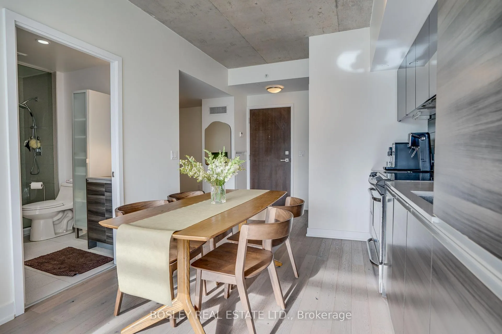 Photo 5 of Unit 1011, 1190 Dundas Street E, Toronto, South Riverdale — HOMEH