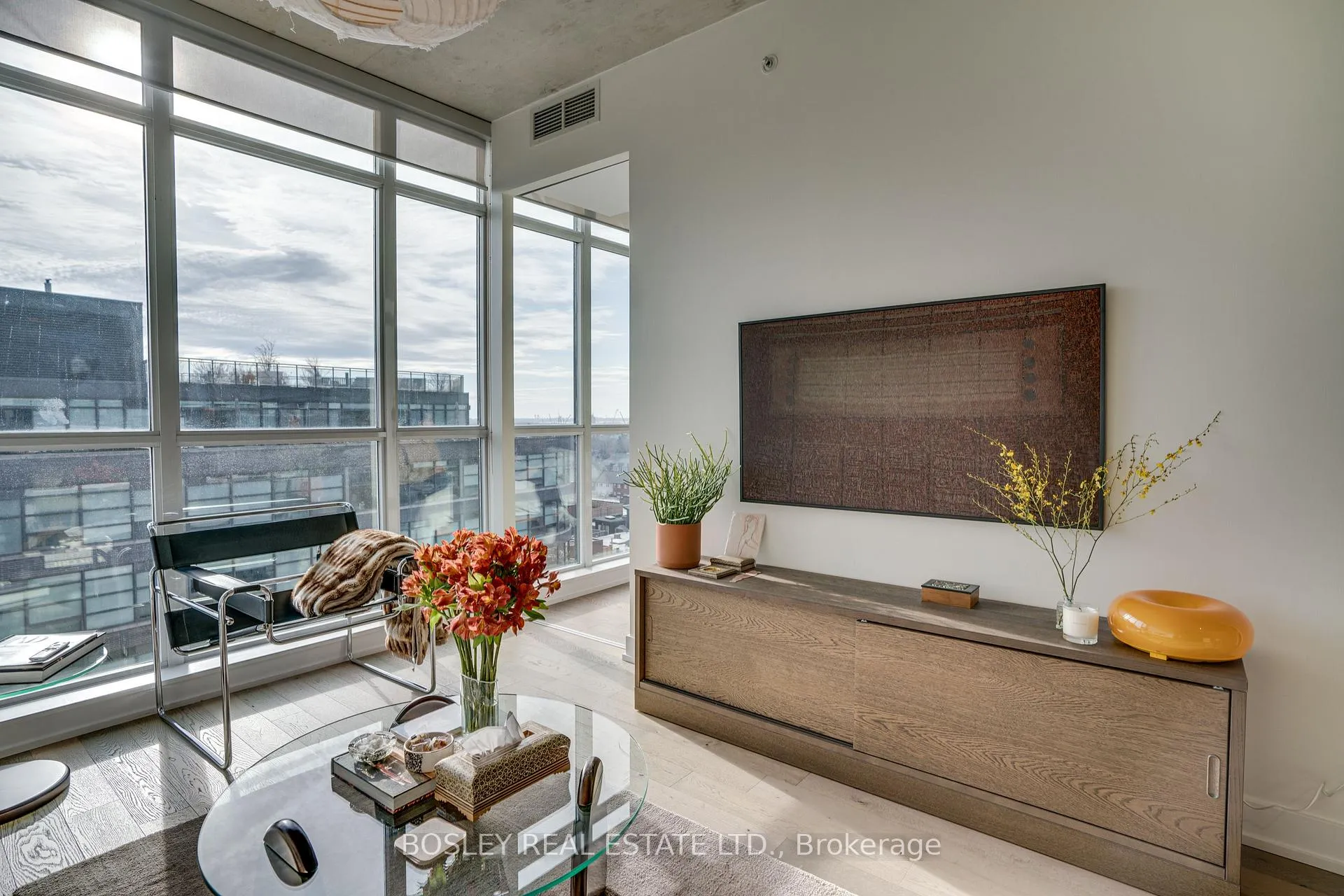Photo 8 of Unit 1011, 1190 Dundas Street E, Toronto, South Riverdale — HOMEH