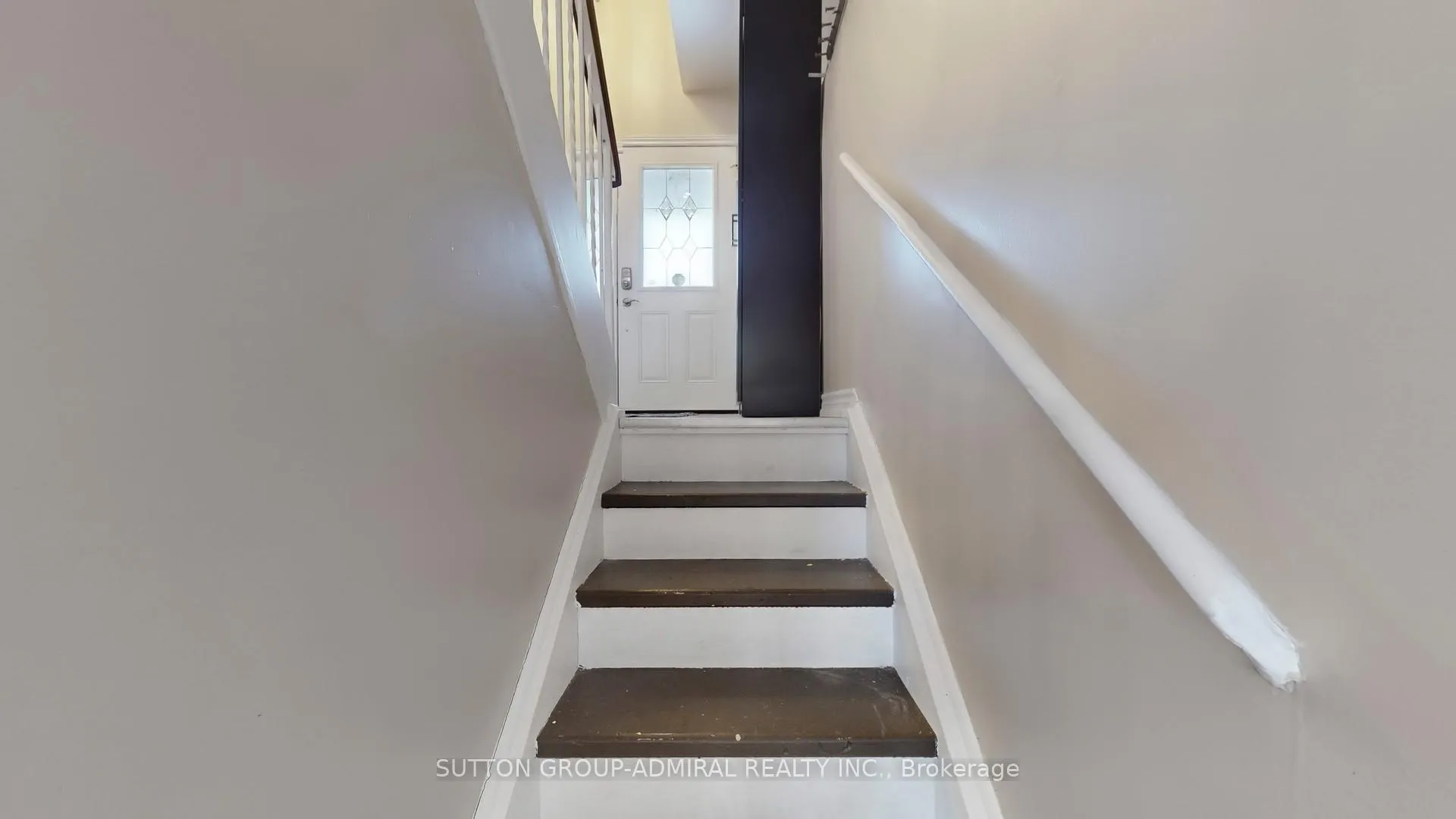 Photo 26 of Unit 8, 64 Bronte Street S, Milton, Old Milton — HOMEH