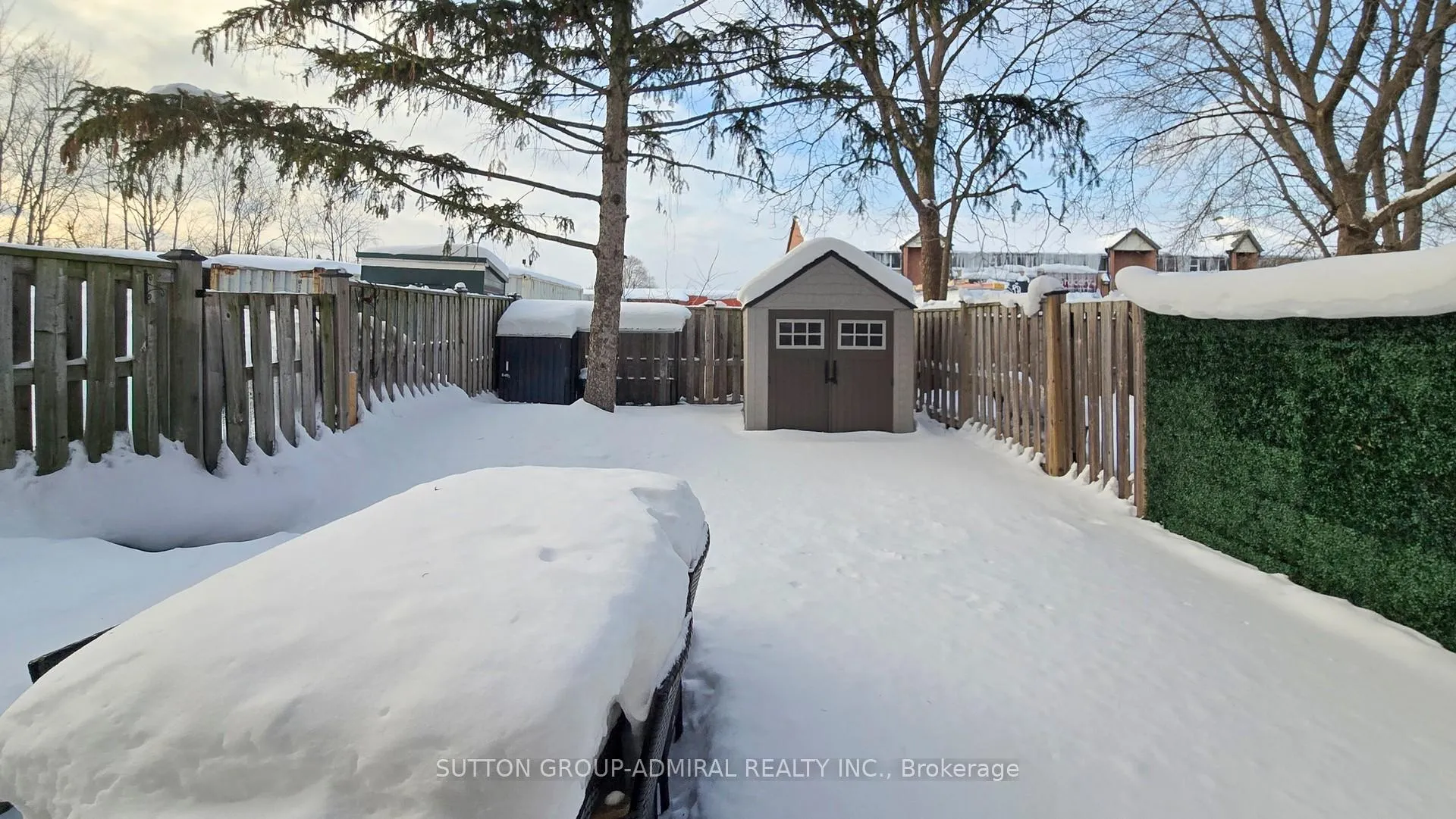 Photo 35 of Unit 8, 64 Bronte Street S, Milton, Old Milton — HOMEH