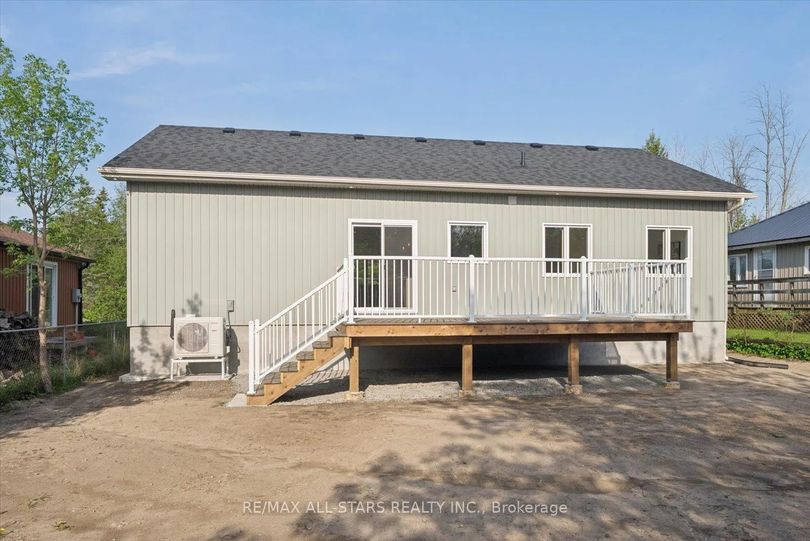 Photo 38 of 26 O'Dell Lane, Georgina, Historic Lakeshore Communities — HOMEH