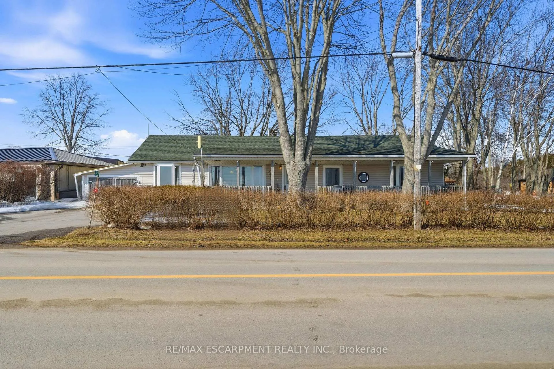 Photo 1 of 153 Blue Water Parkway, Haldimand — HOMEH