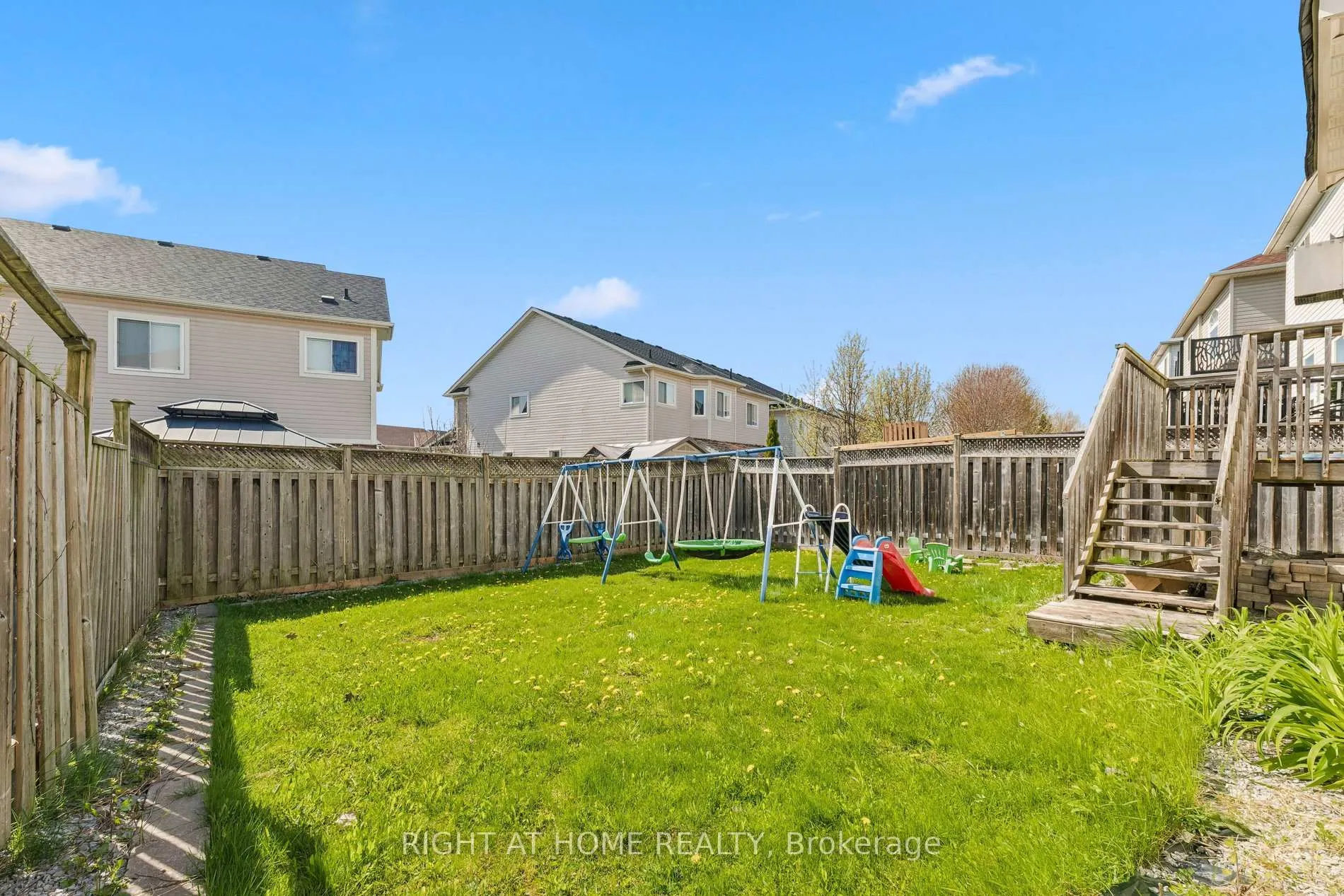 Photo 44 of 640 Ormond Drive, Oshawa, Samac — HOMEH