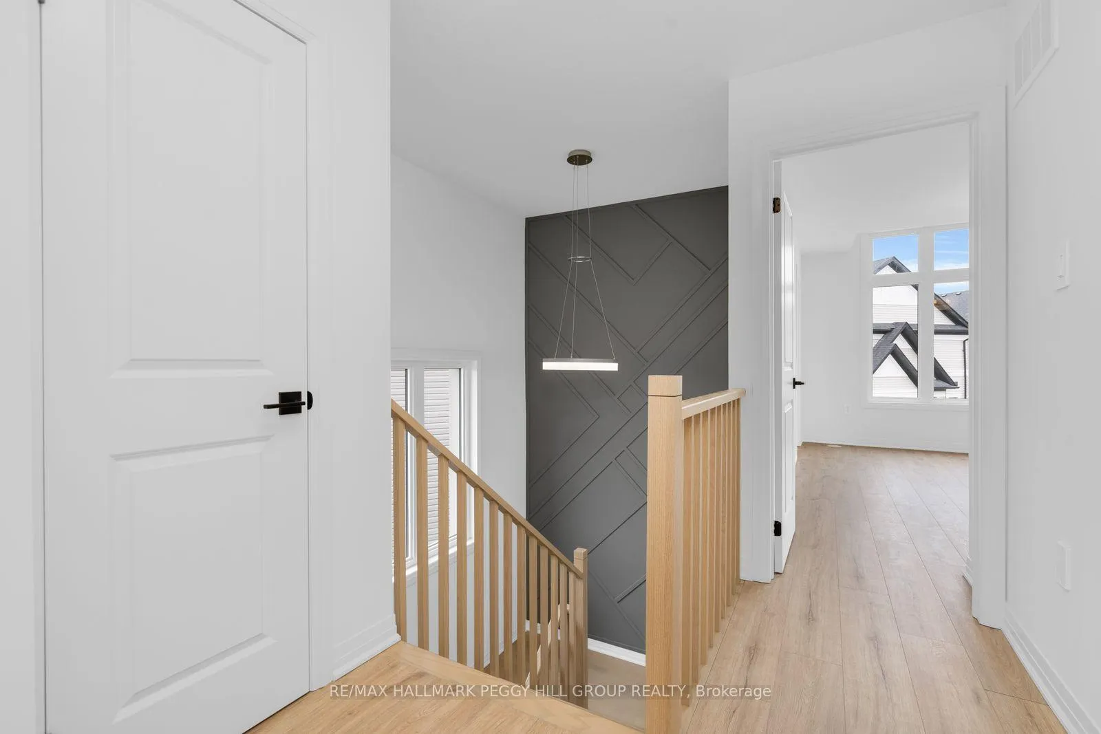 Photo 6 of 48 Brandon Crescent, New Tecumseth, Tottenham — HOMEH