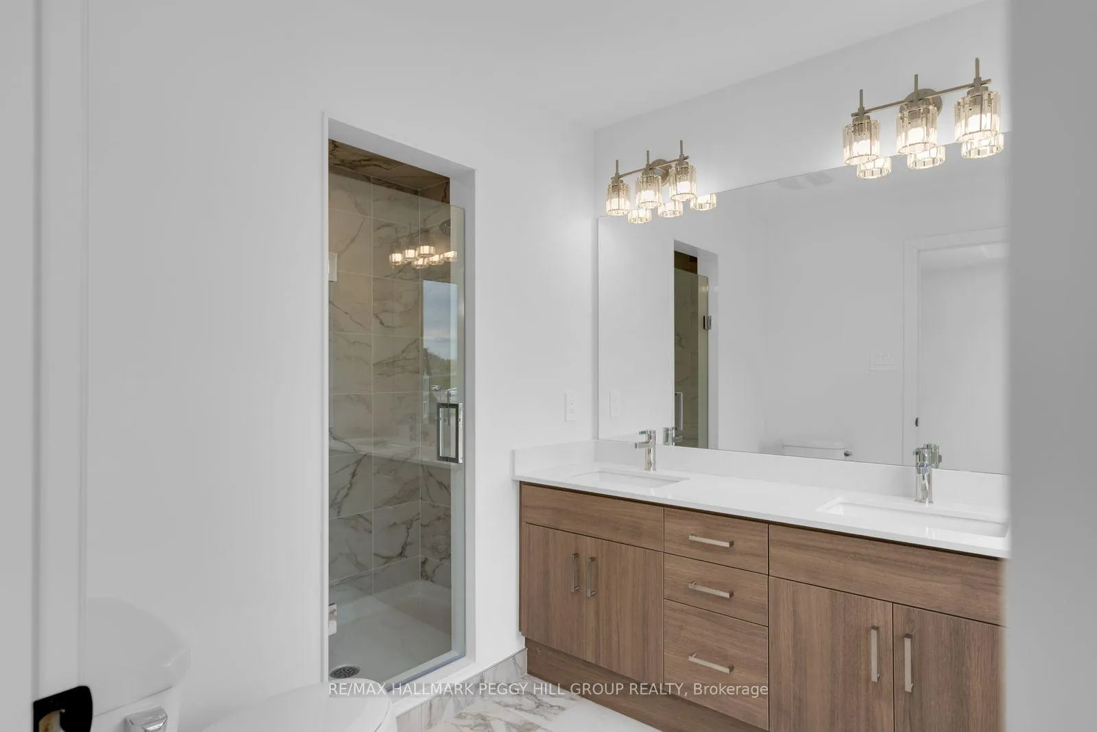 Photo 8 of 48 Brandon Crescent, New Tecumseth, Tottenham — HOMEH