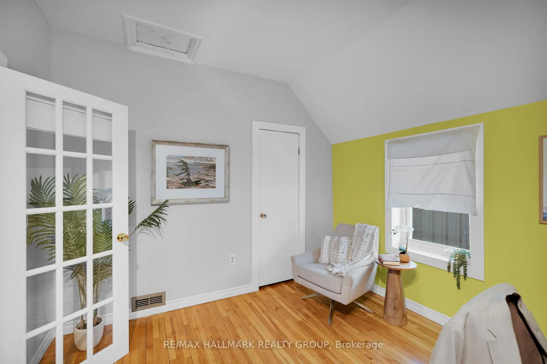 Photo 32 of 218 Carruthers Avenue, Ottawa, Hintonburg — HOMEH