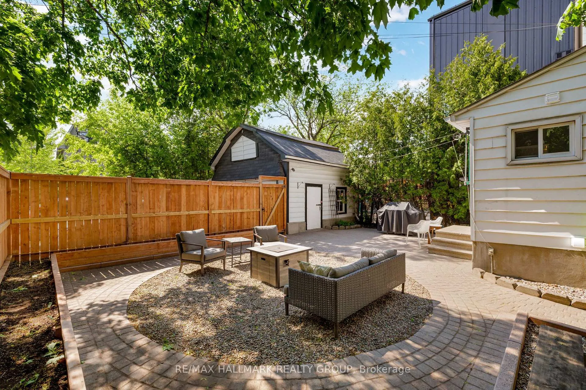 Photo 38 of 218 Carruthers Avenue, Ottawa, Hintonburg — HOMEH