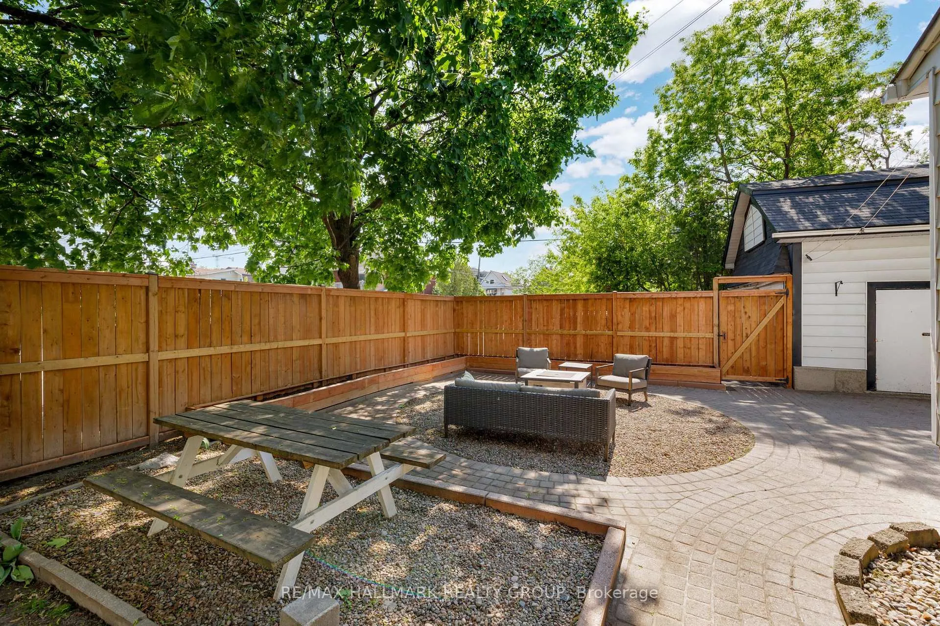 Photo 41 of 218 Carruthers Avenue, Ottawa, Hintonburg — HOMEH