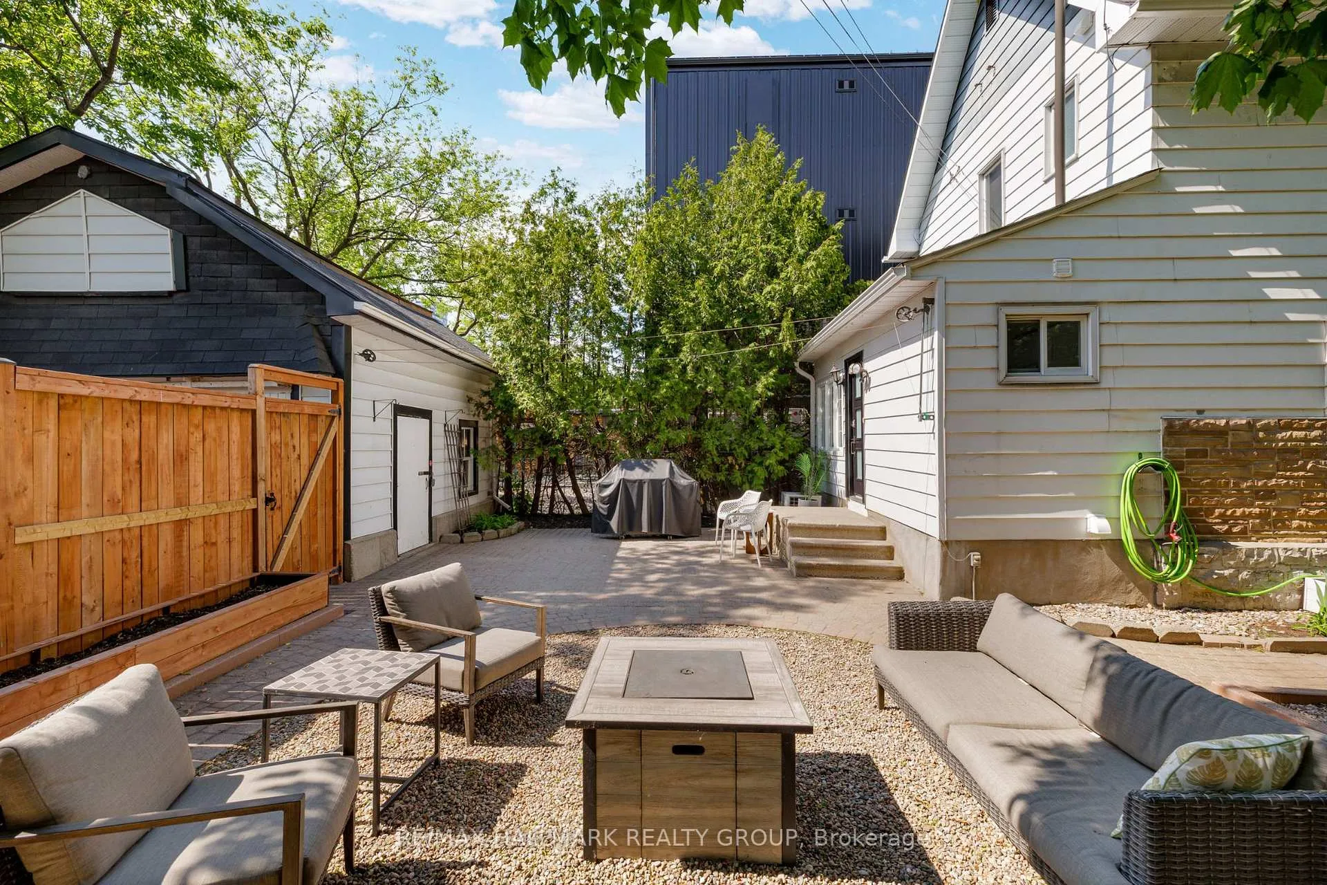 Photo 44 of 218 Carruthers Avenue, Ottawa, Hintonburg — HOMEH