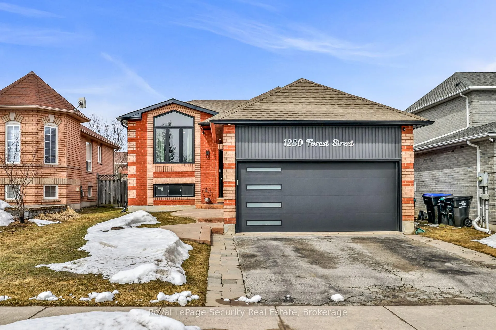Photo 1 of 1280 Forest Street, Innisfil, Alcona — HOMEH