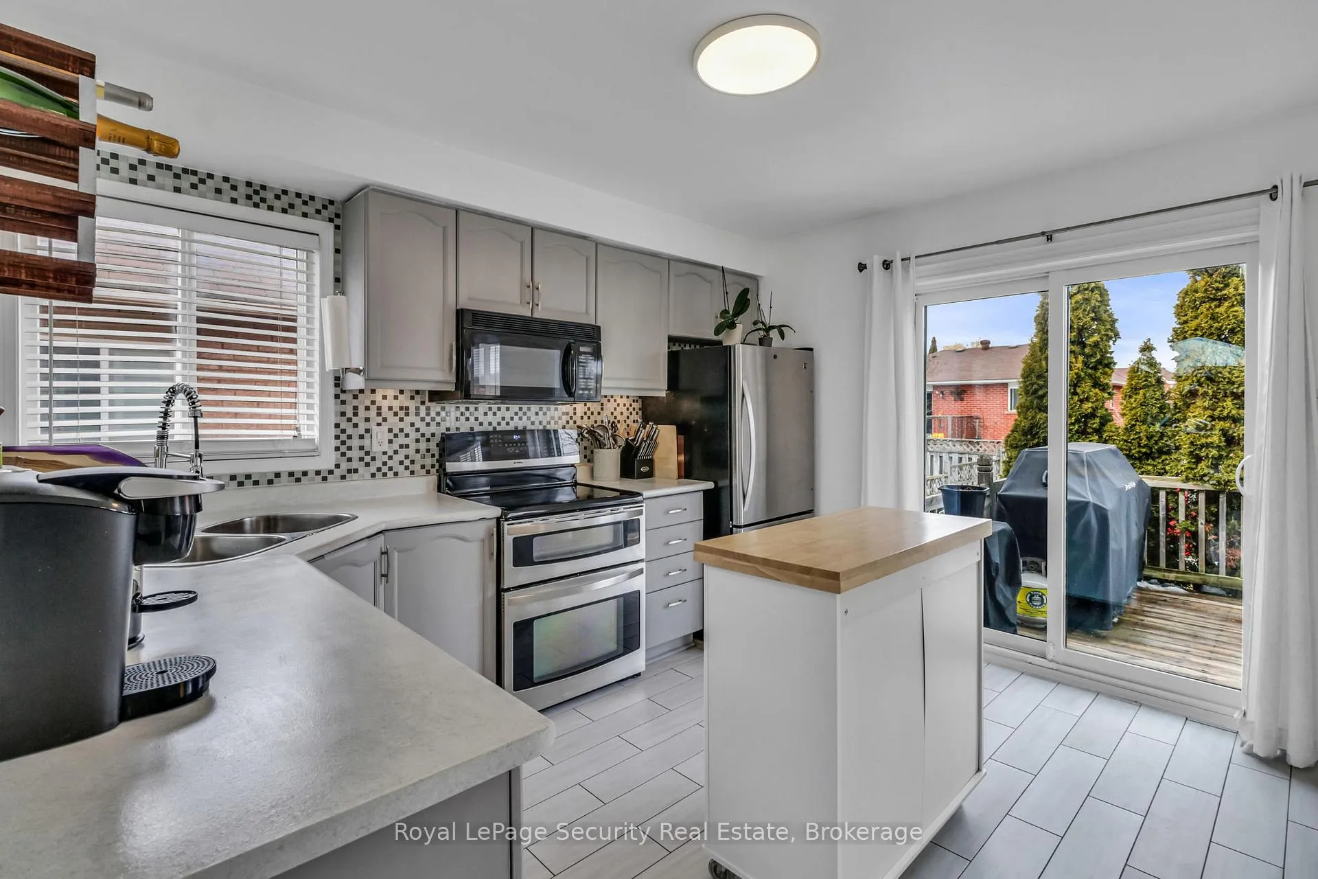 Photo 21 of 1280 Forest Street, Innisfil, Alcona — HOMEH