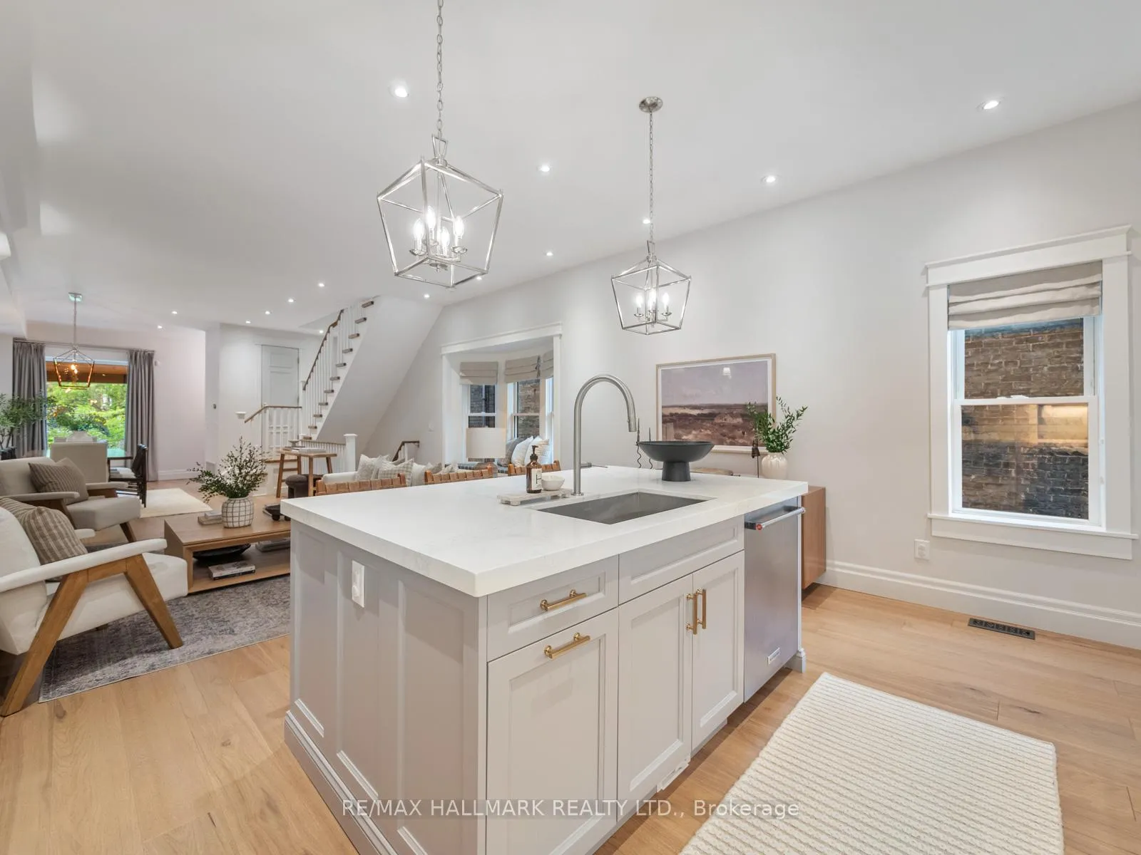 Photo 12 of 47 Langley Avenue, Toronto, North Riverdale — HOMEH