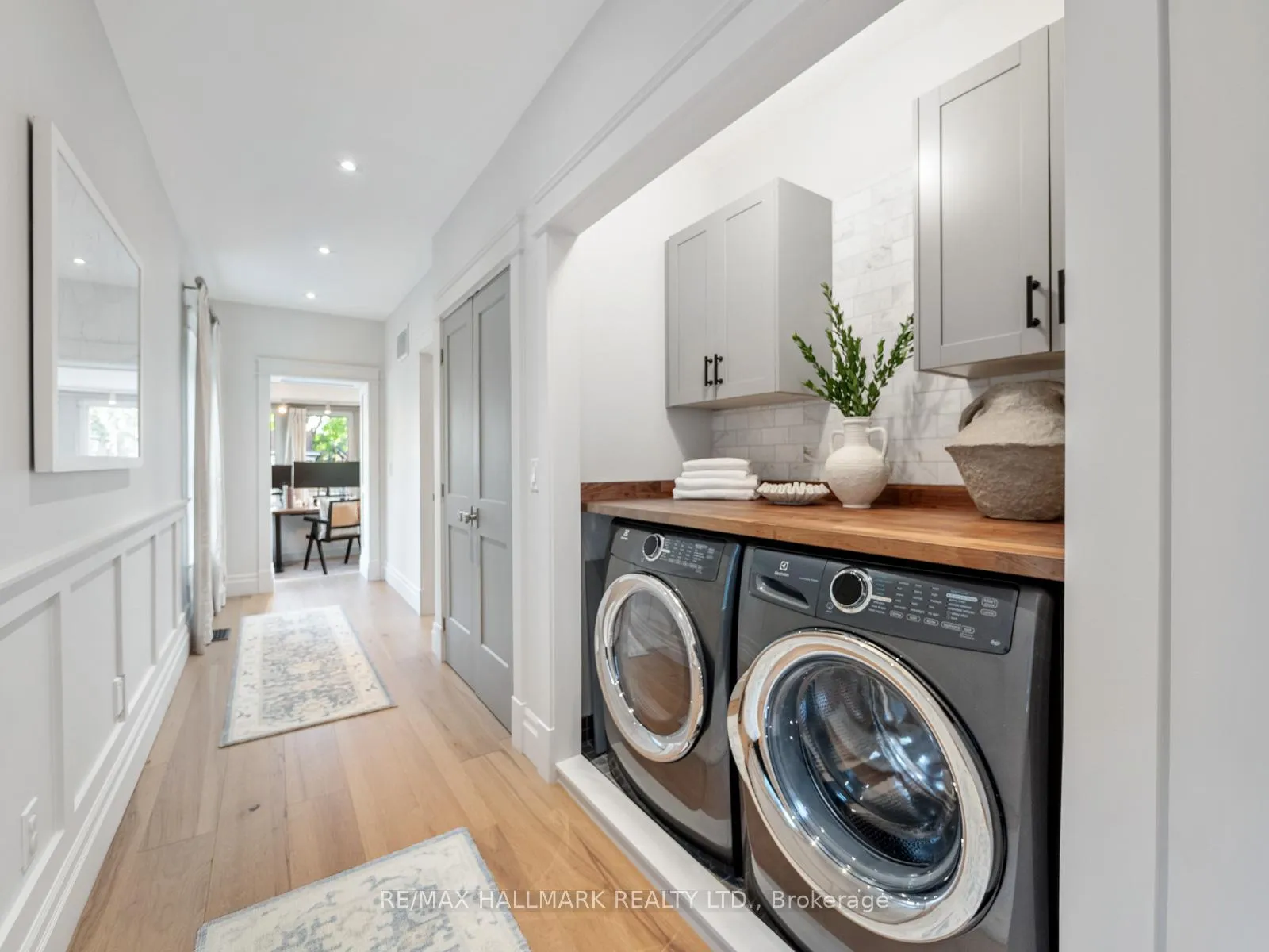 Photo 17 of 47 Langley Avenue, Toronto, North Riverdale — HOMEH