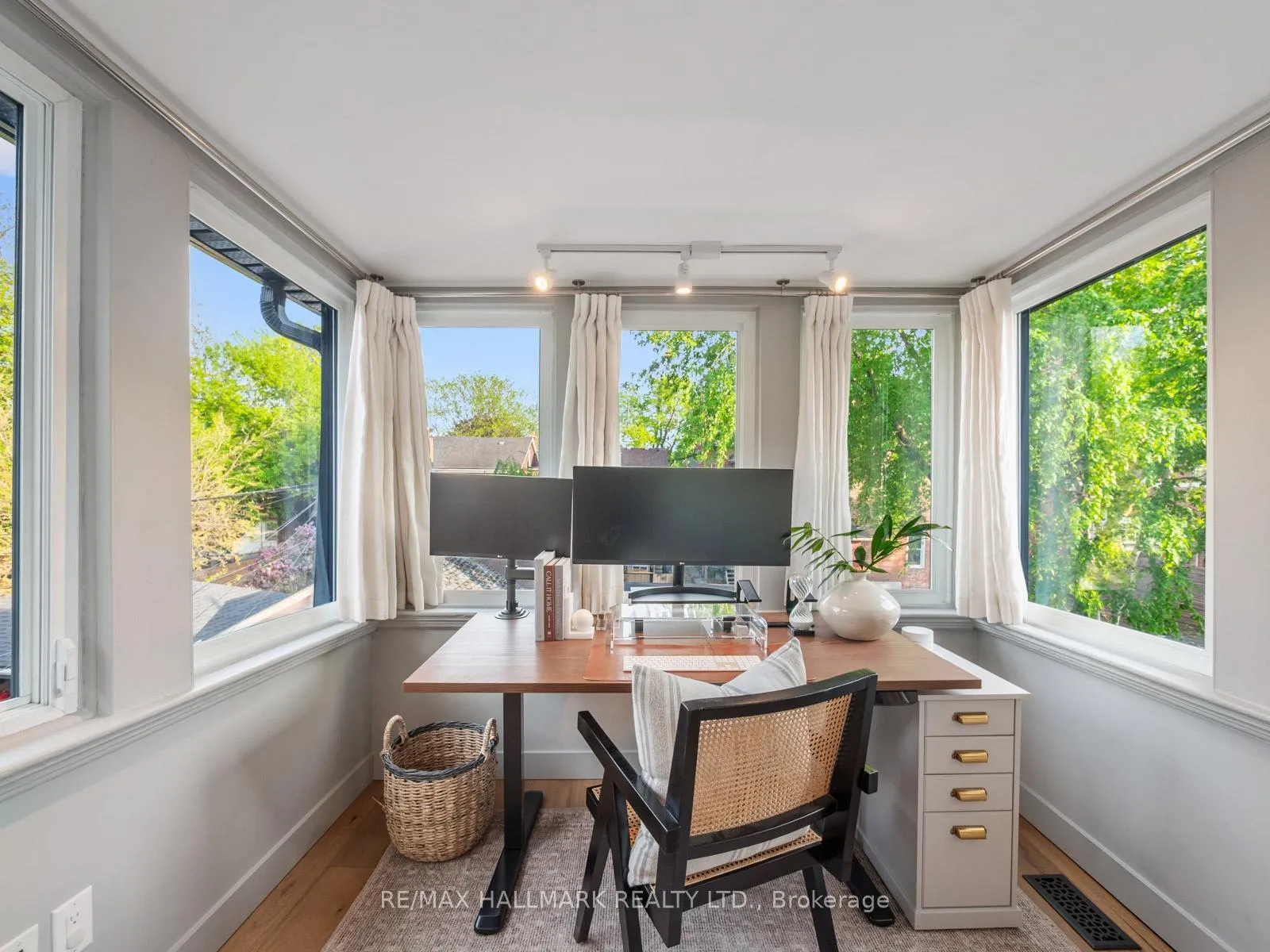 Photo 18 of 47 Langley Avenue, Toronto, North Riverdale — HOMEH